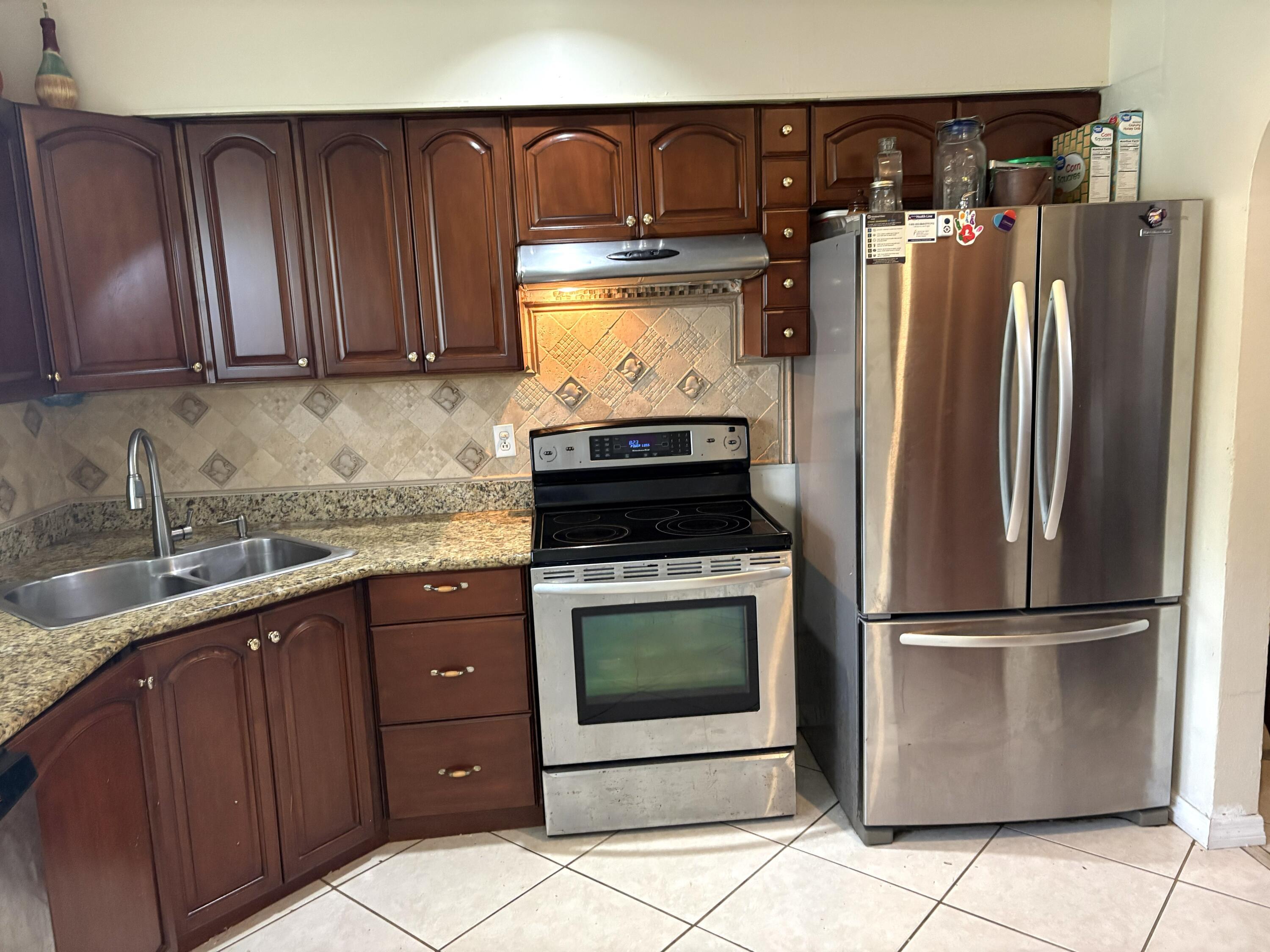 6940 NW 14th Court NW, Plantation, FL 33313, Plantation - Photo 5