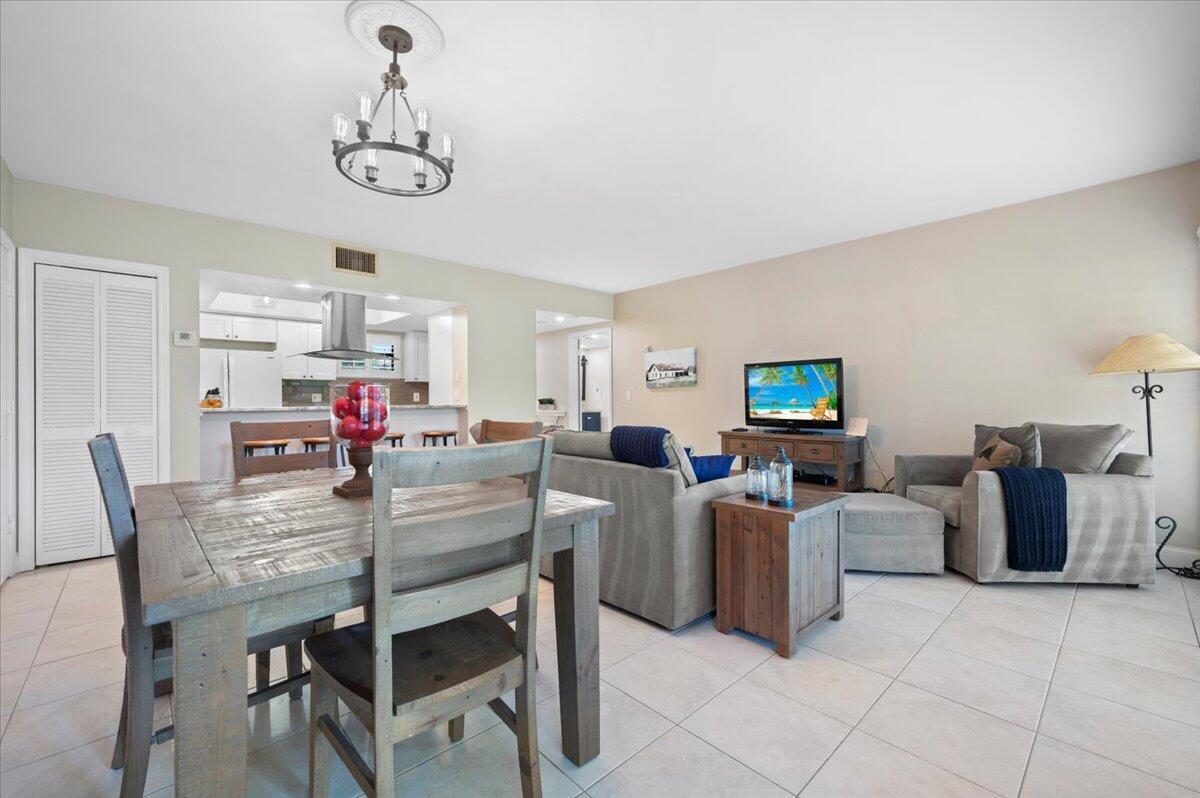 13334 Polo Club Road 226, Wellington, FL 33414, Wellington