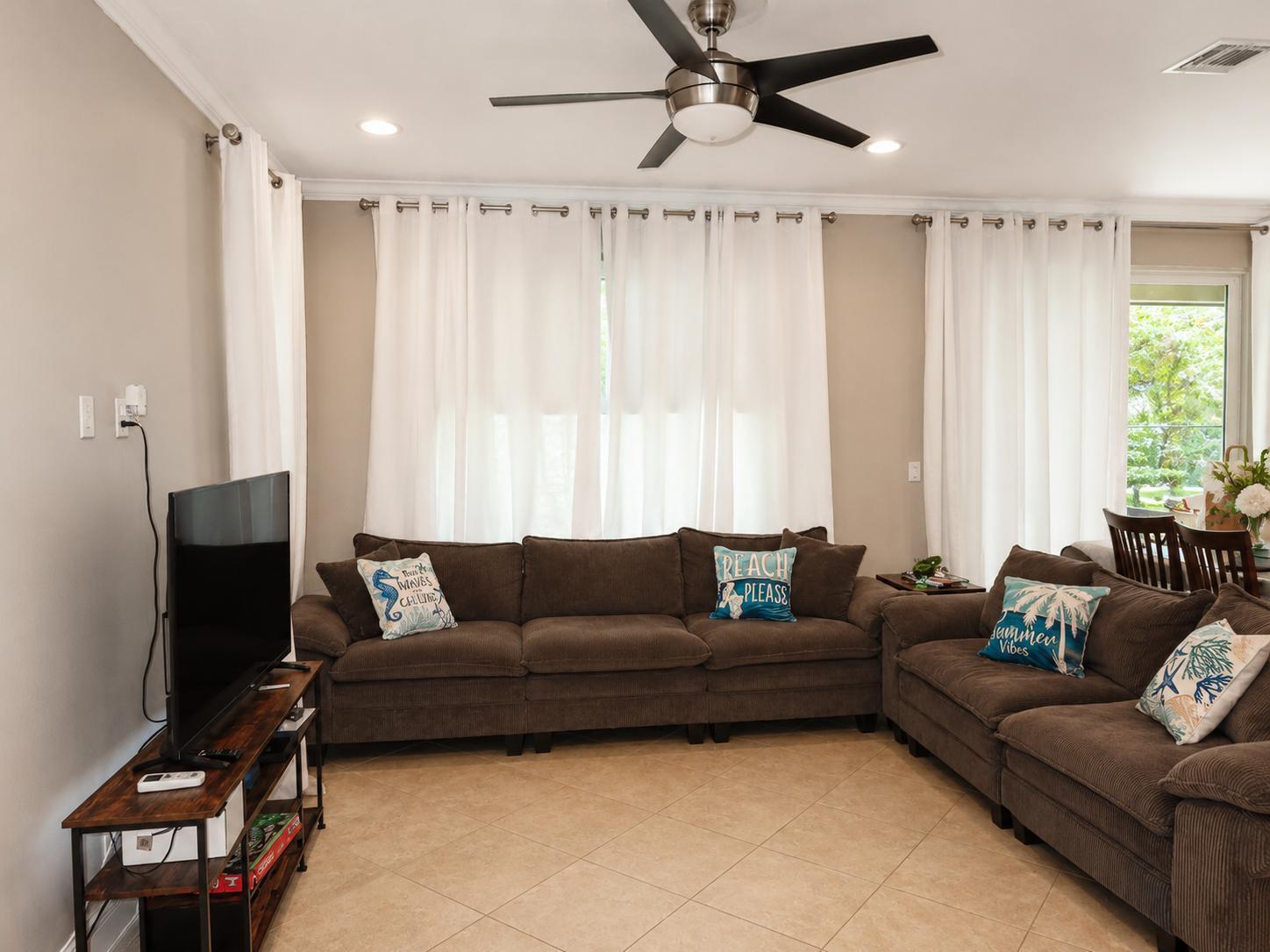 4642 Mediterranean Circle 4642, Palm Beach Gardens, FL 33418, Palm Beach Gardens - Photo 3