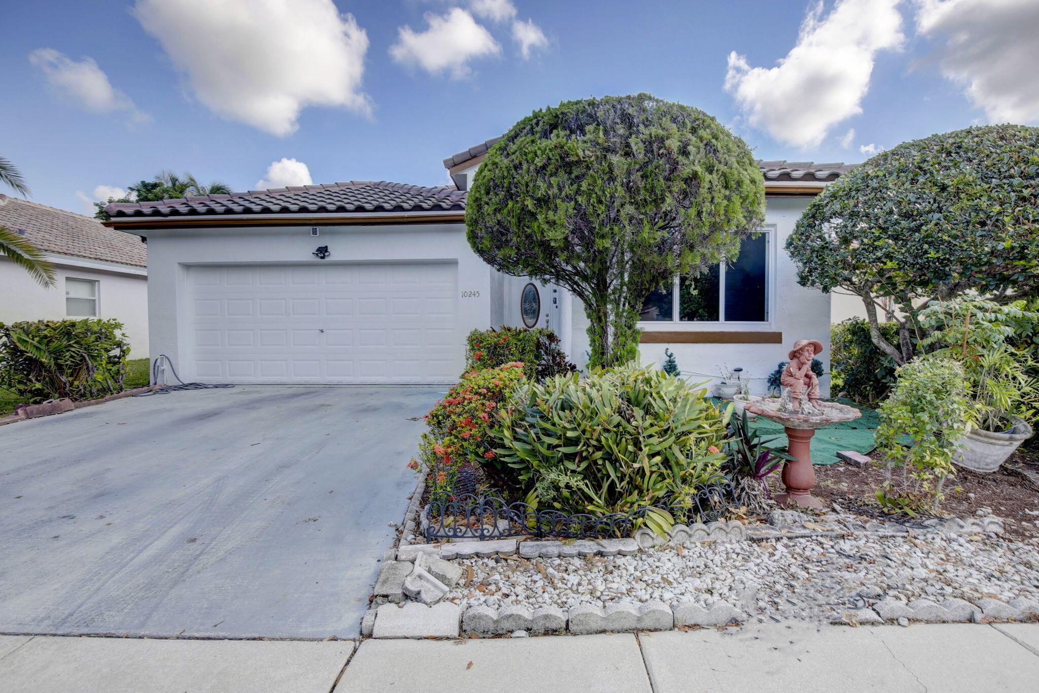 10245 SW 16th Court, Pembroke Pines, FL 33025, Pembroke Pines