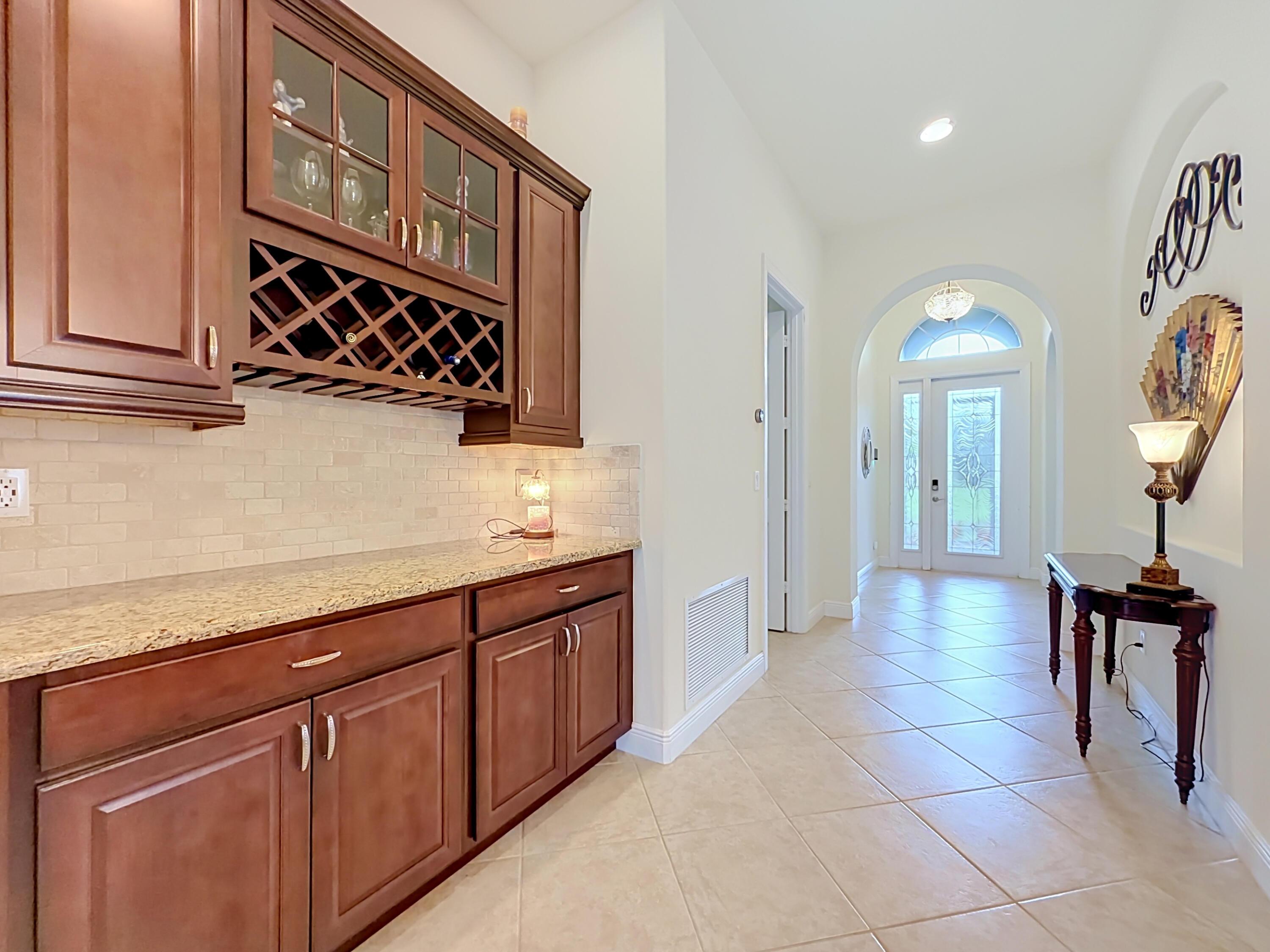 728 Fortunella Circle SW, Vero Beach, FL 32968, Vero Beach - Photo 3