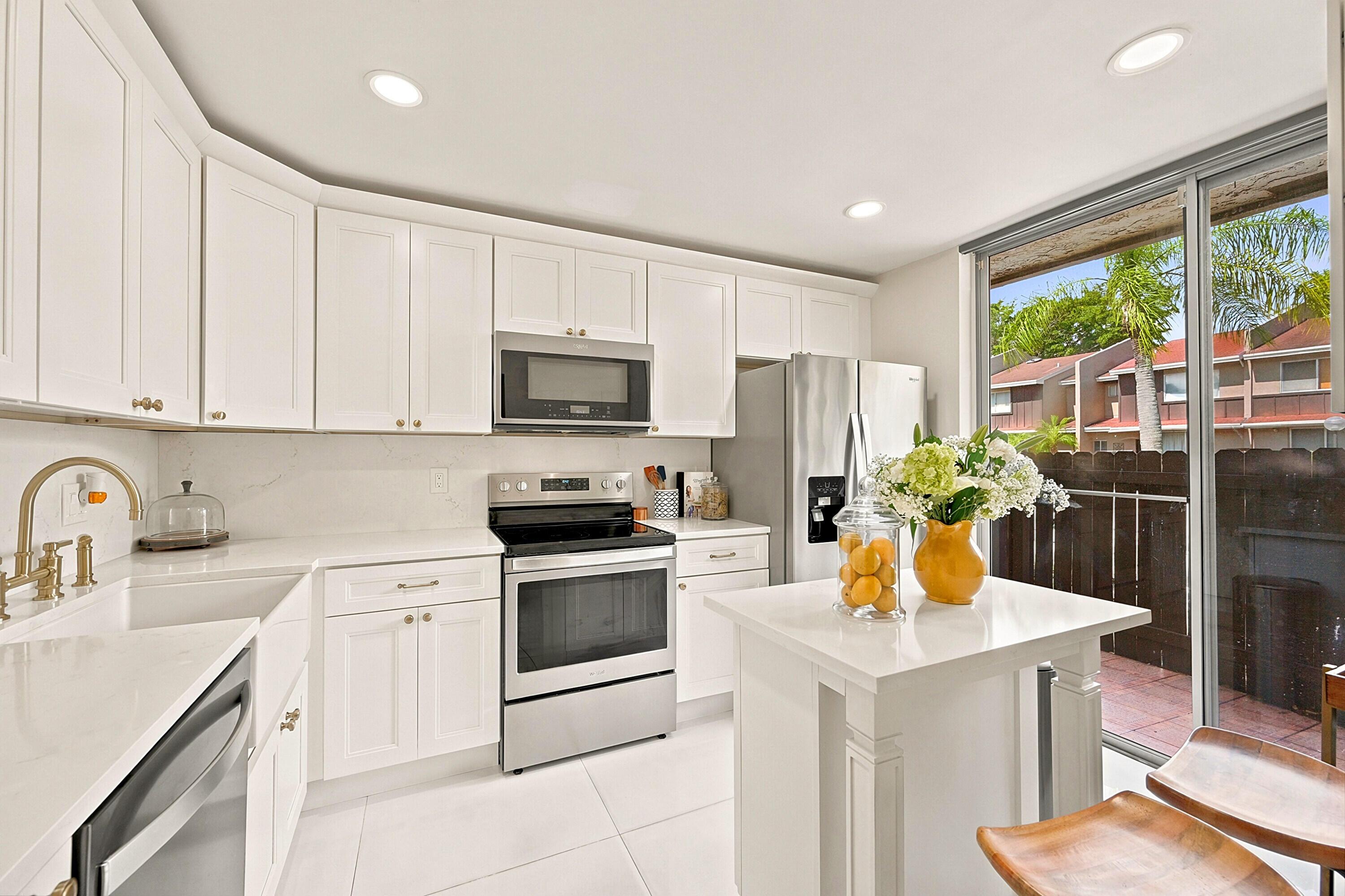 1227 Sussex Drive, North Lauderdale, FL 33068, North Lauderdale
