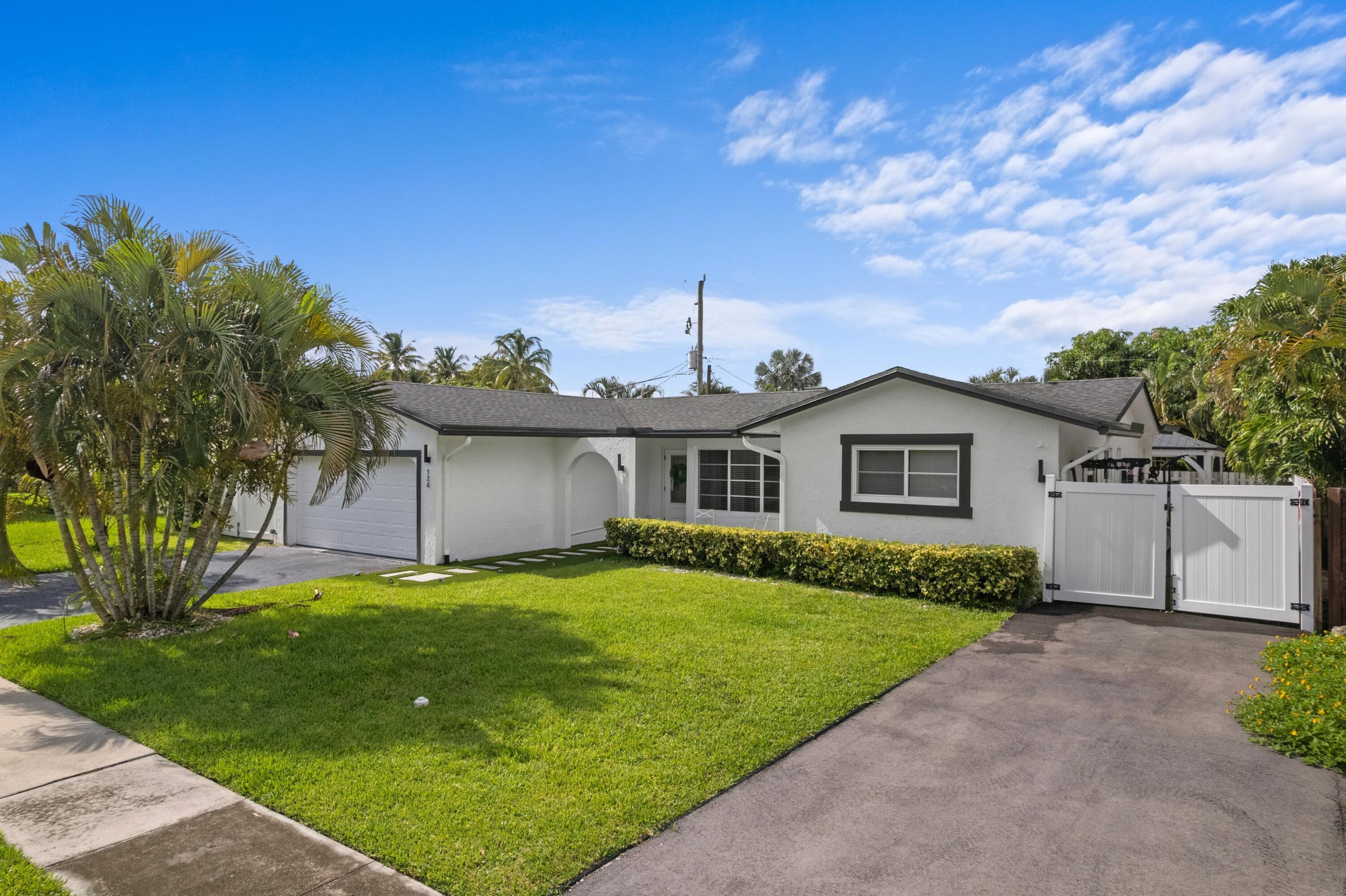 124 Oregon Lane, Boca Raton, FL 33487, Boca Raton - Photo 4