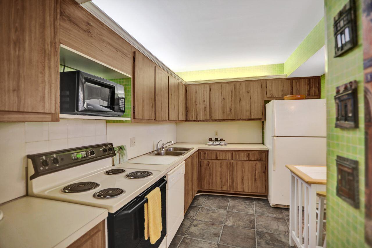 100 Ocean Trail Way 109, Jupiter, FL 33477, Jupiter - Photo 5
