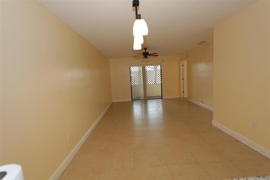 2987 NW 110th Avenue, Sunrise, FL 33322, Sunrise - Photo 4