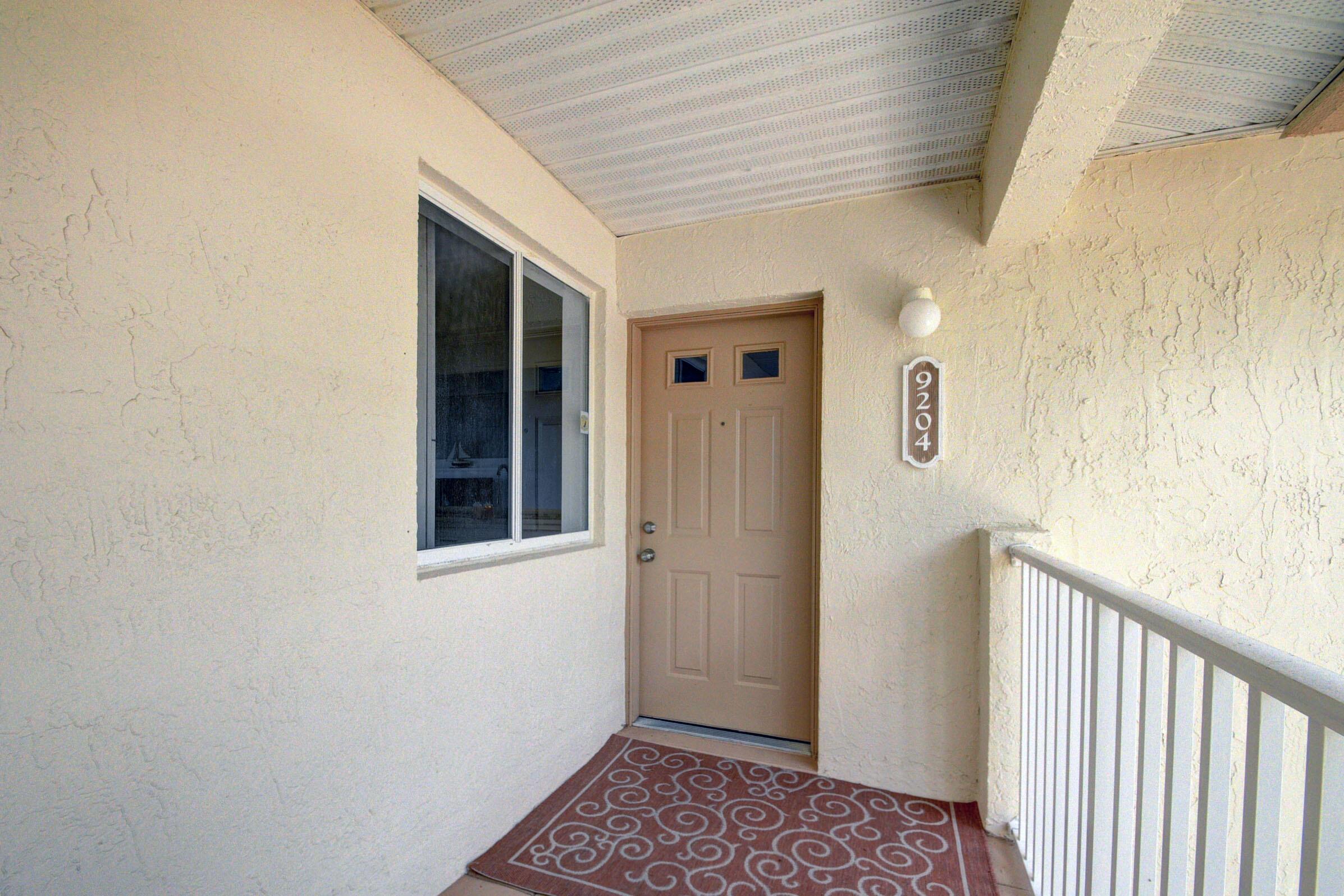 9204 Glenmoor Drive, West Palm Beach, FL 33409, West Palm Beach - Photo 4