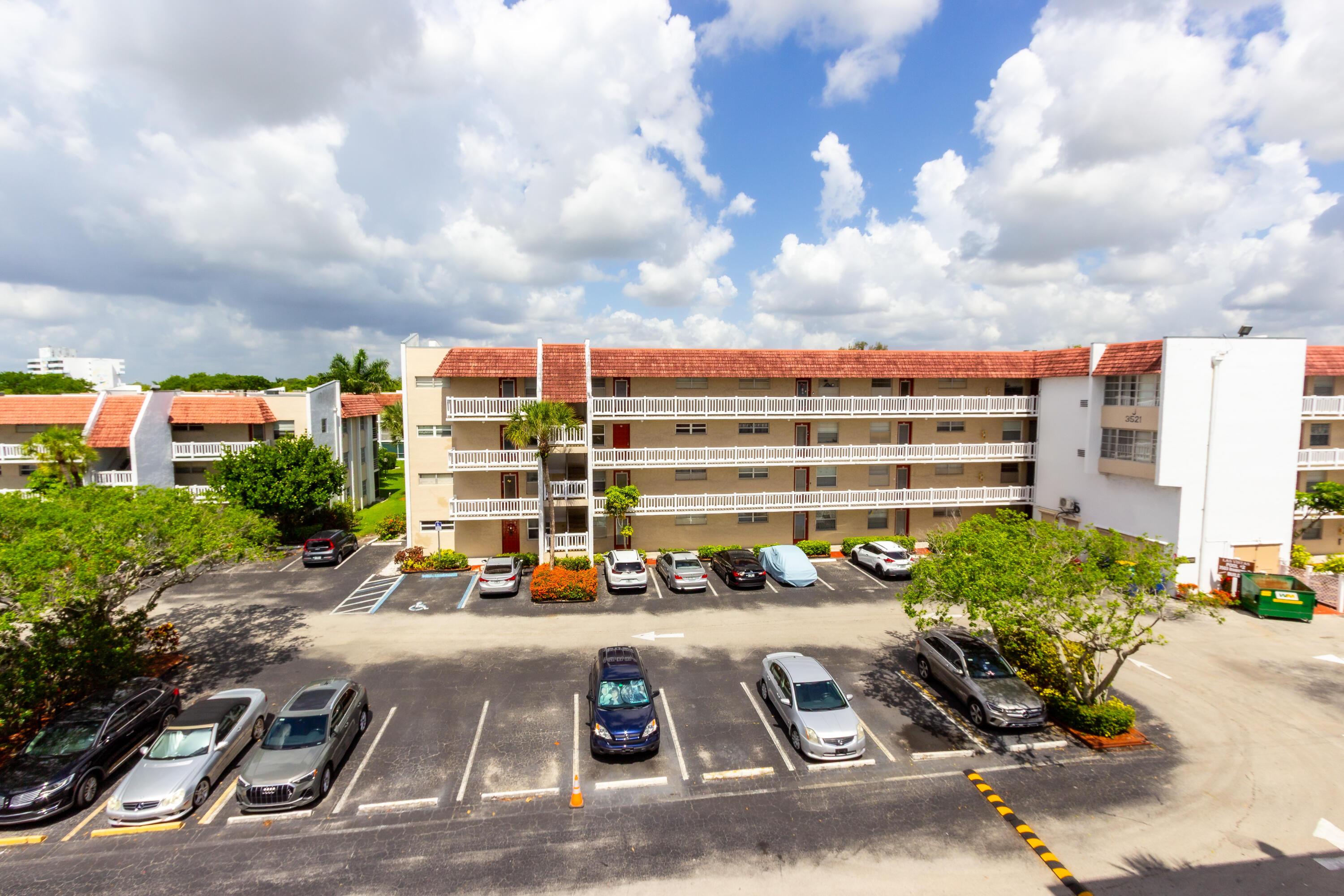 3531 Inverrary Drive H406, Lauderhill, FL 33319, Lauderhill