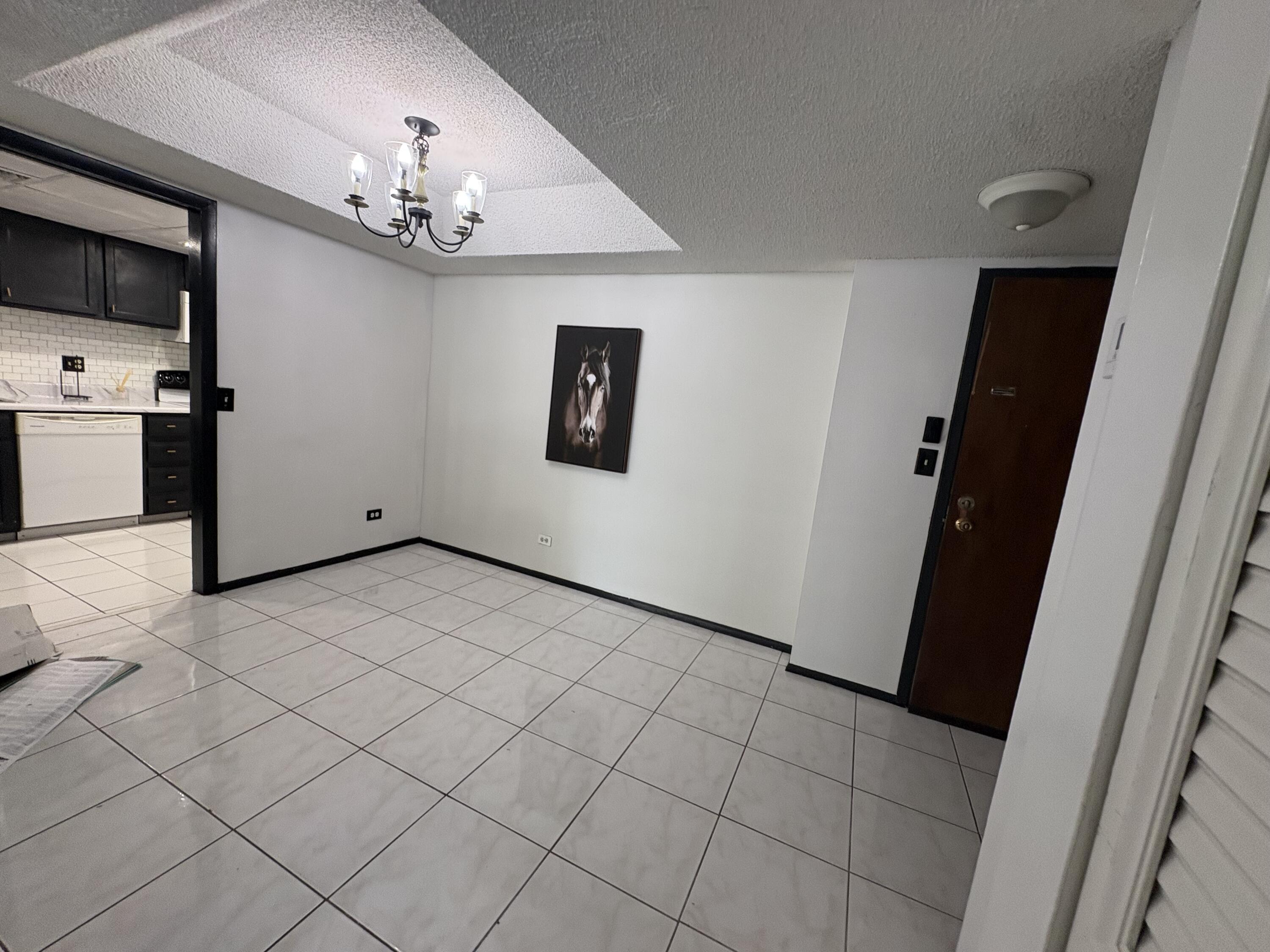 3660 Inverrary Drive 1b, Lauderhill, FL 33319, Lauderhill - Photo 2