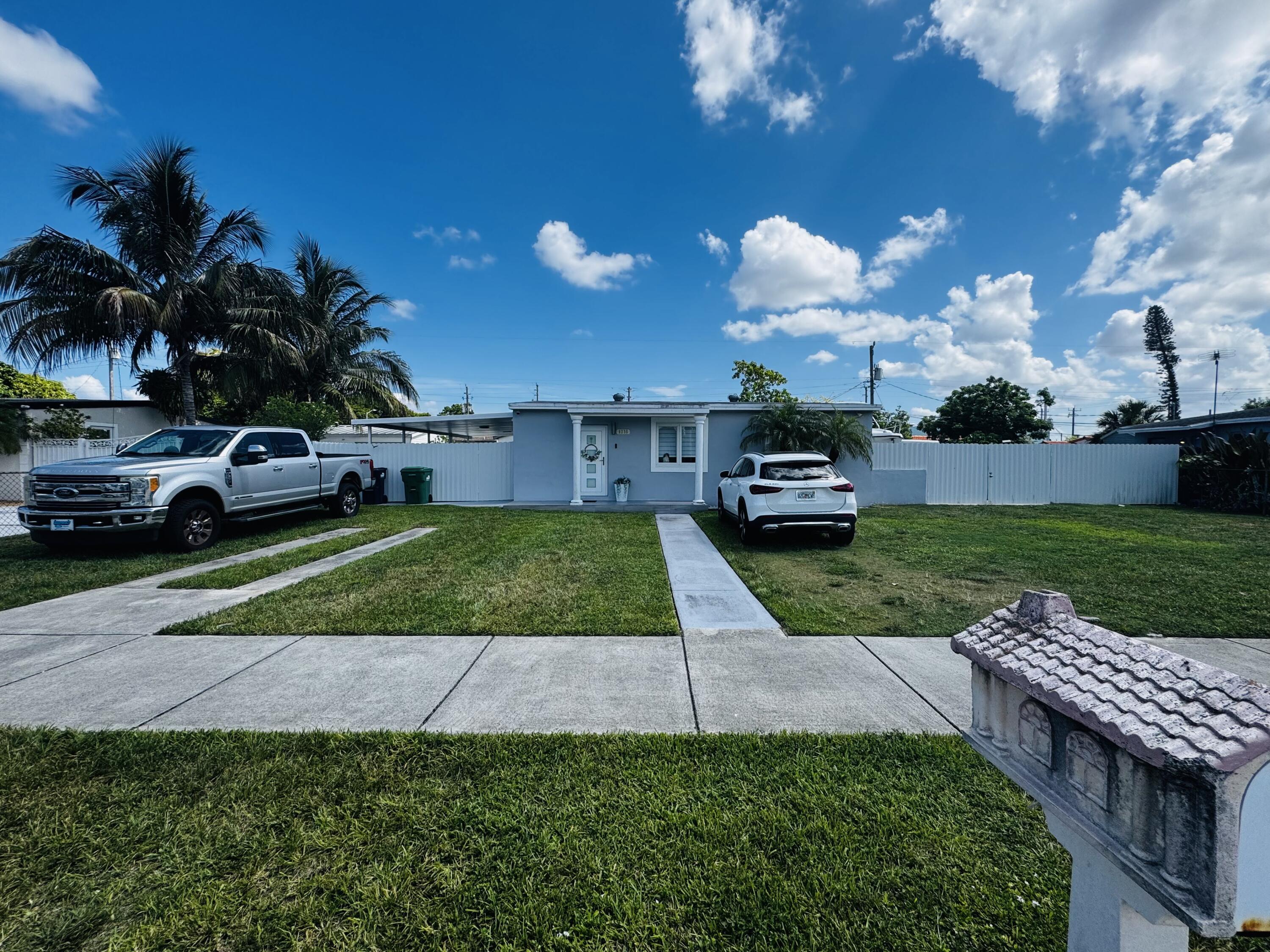 9235 SW 41st Street, Miami, FL 33165, Miami
