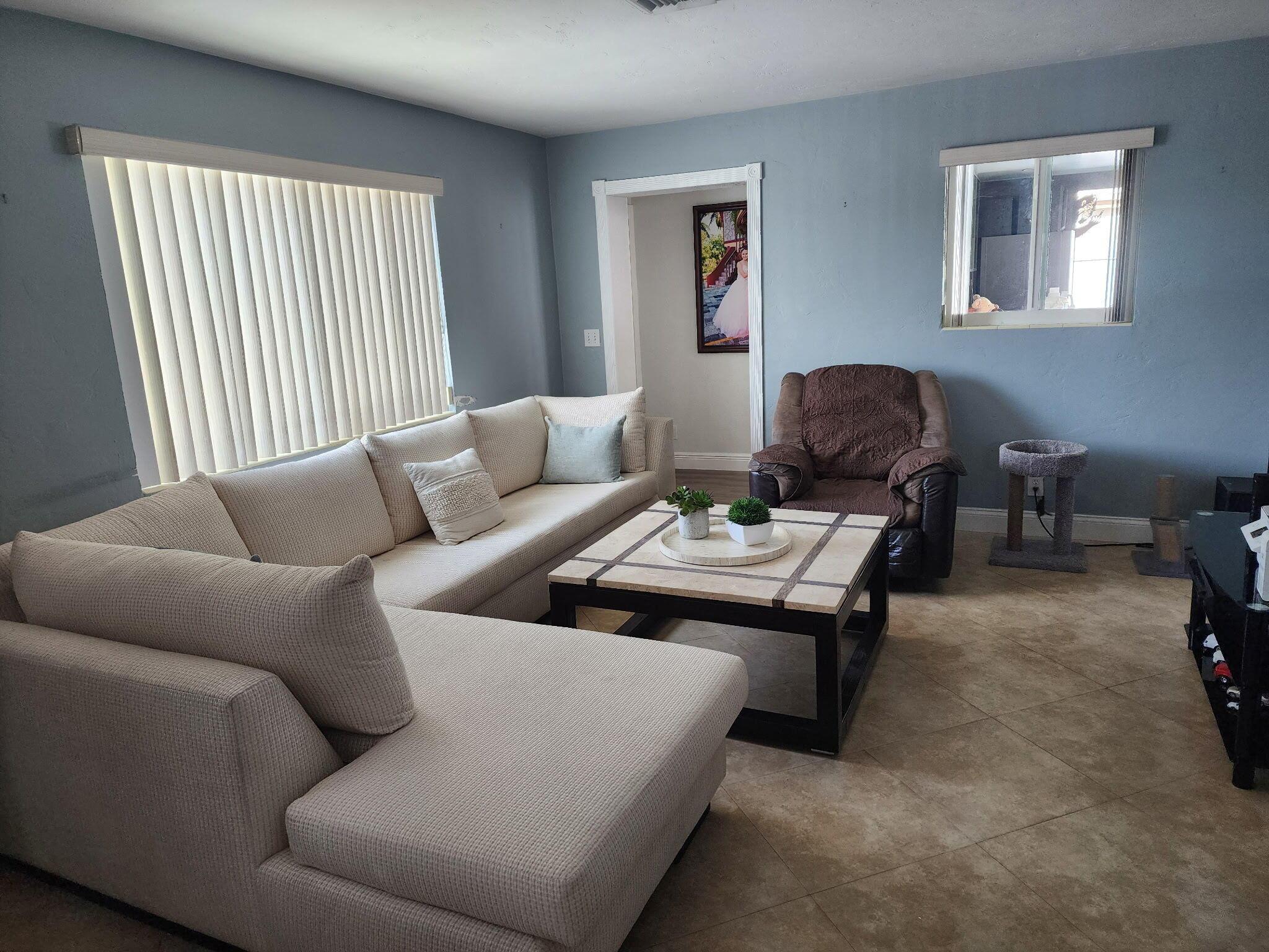 2016 Kenwood Road, West Palm Beach, FL 33409, West Palm Beach - Photo 3