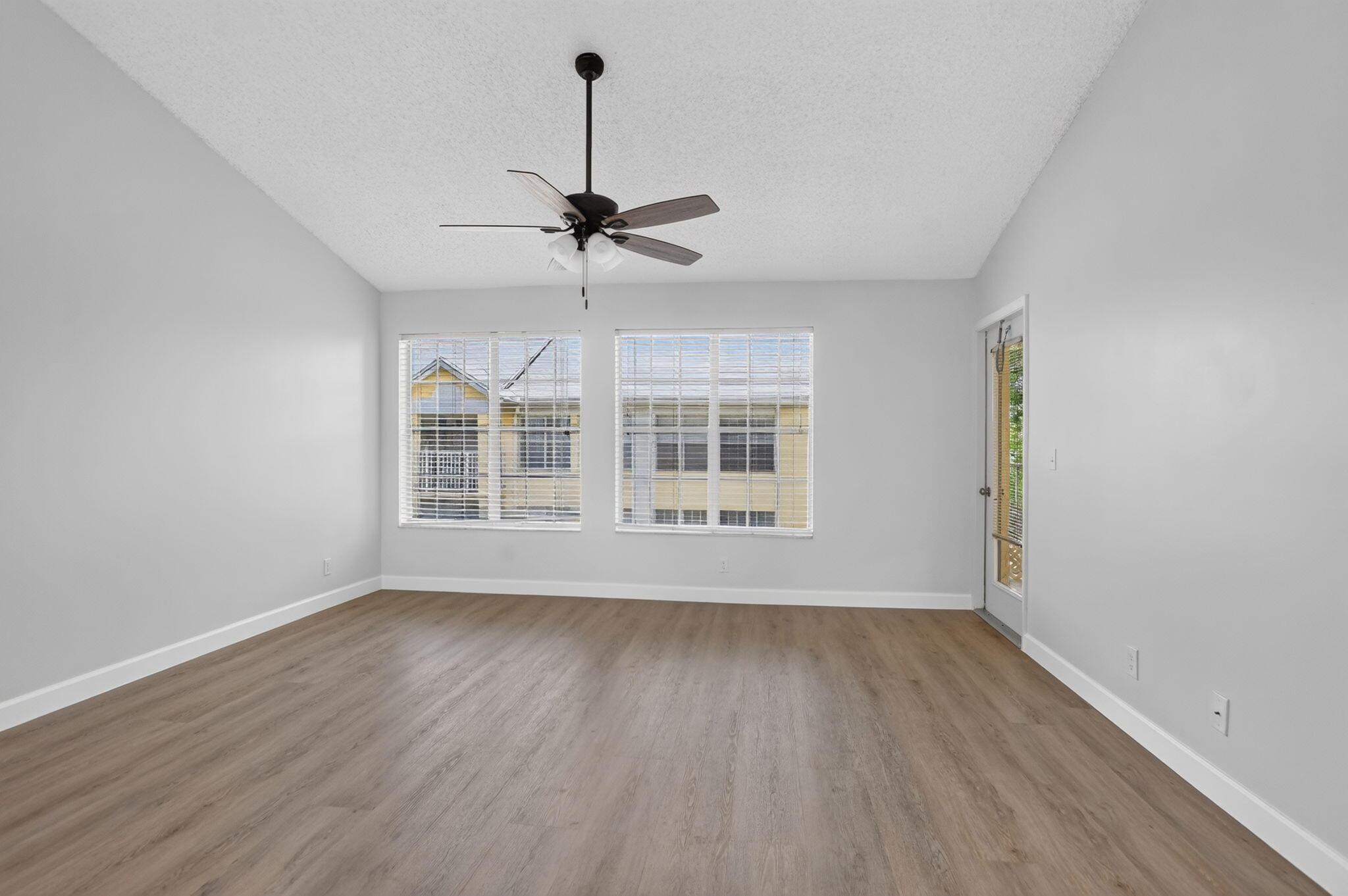 6323 La Costa Drive M, Boca Raton, FL 33433, Boca Raton - Photo 5