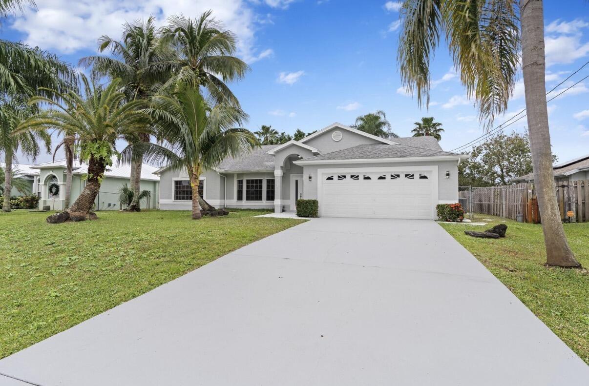 272 SW Carter Avenue, Port St. Lucie, FL 34983, Port St. Lucie