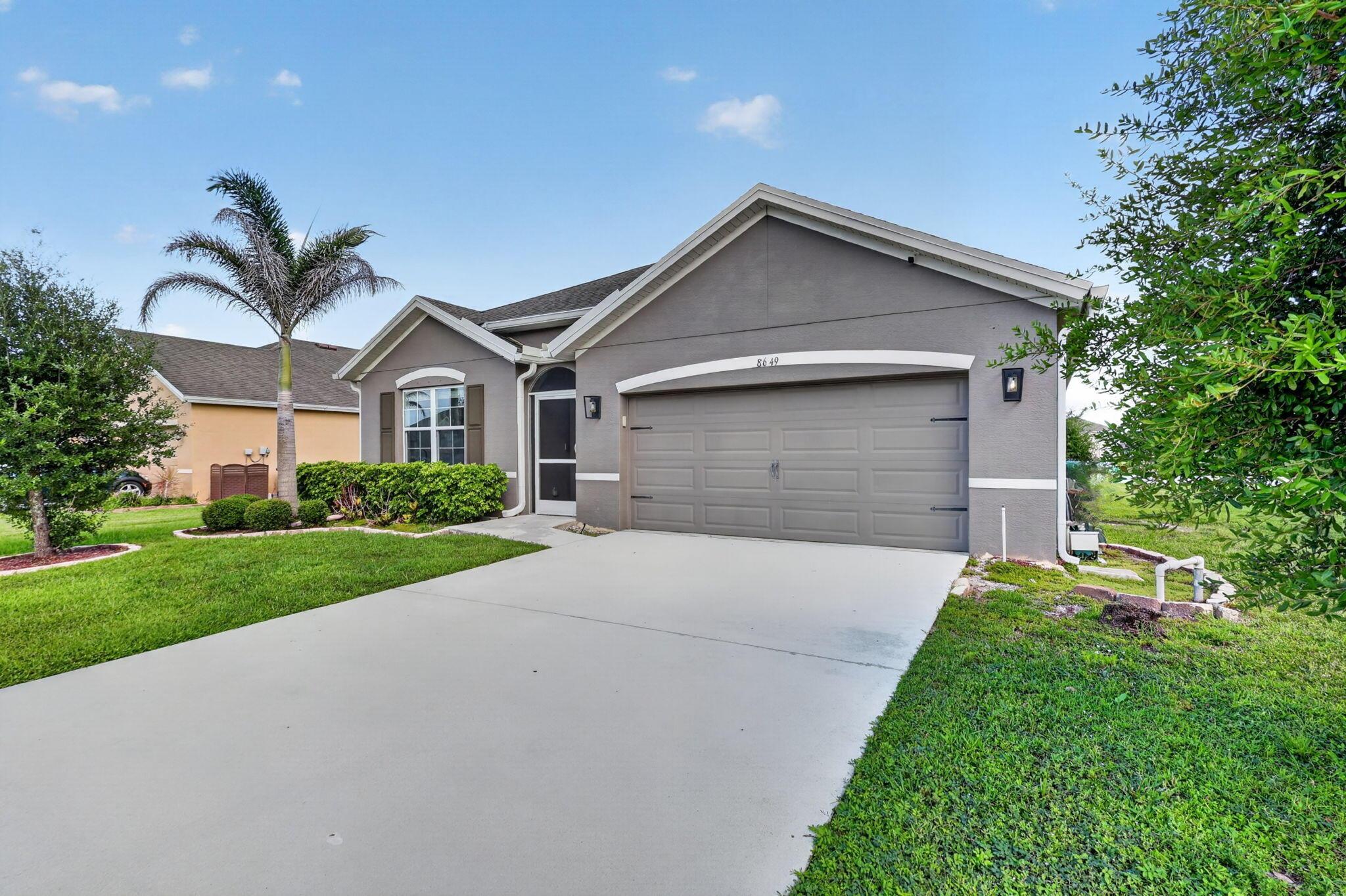 8649 Cobblestone Drive, Fort Pierce, FL 34945, Fort Pierce - Photo 2