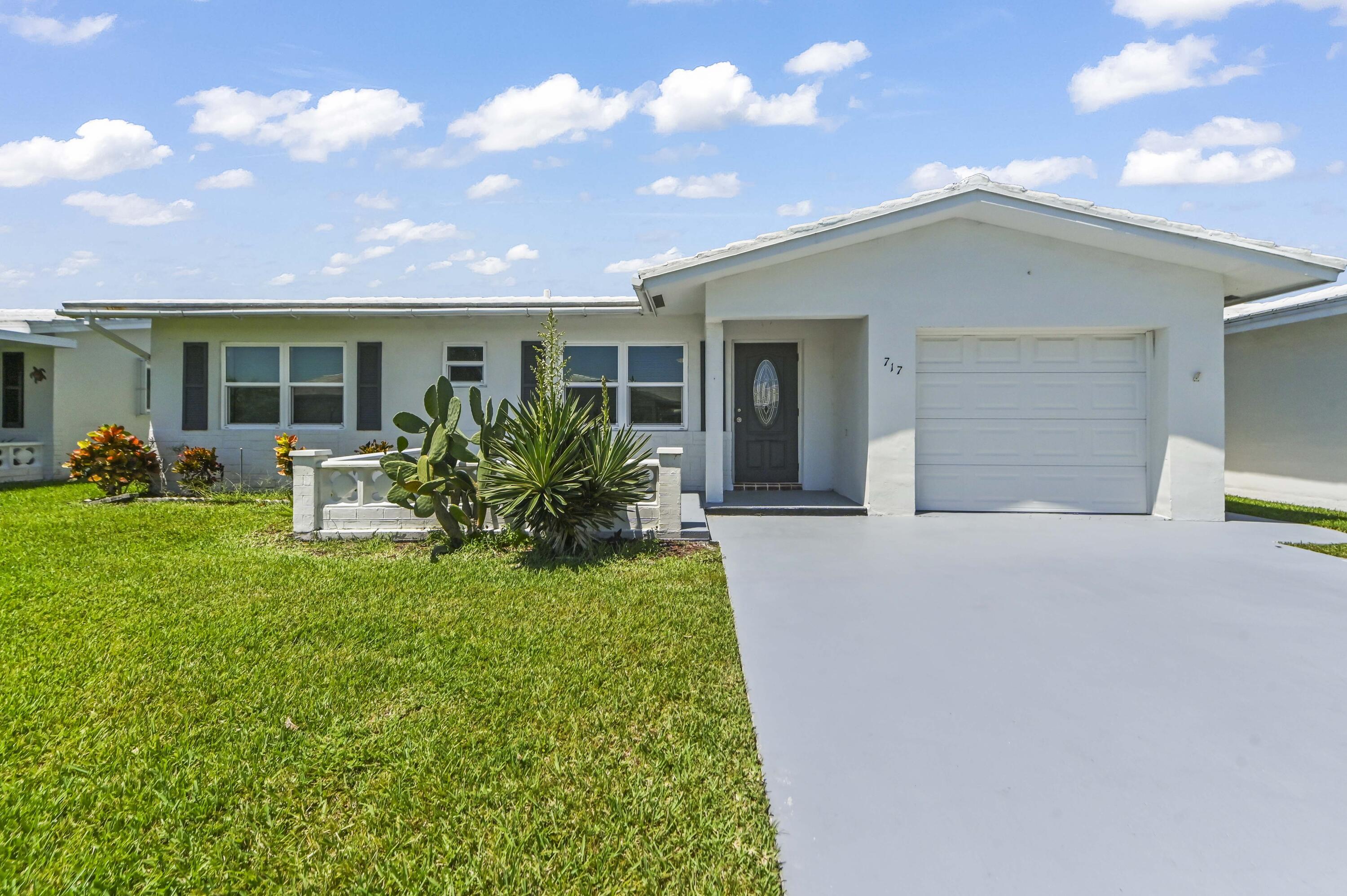 717 SW 16th Street, Boynton Beach, FL 33426, Boynton Beach