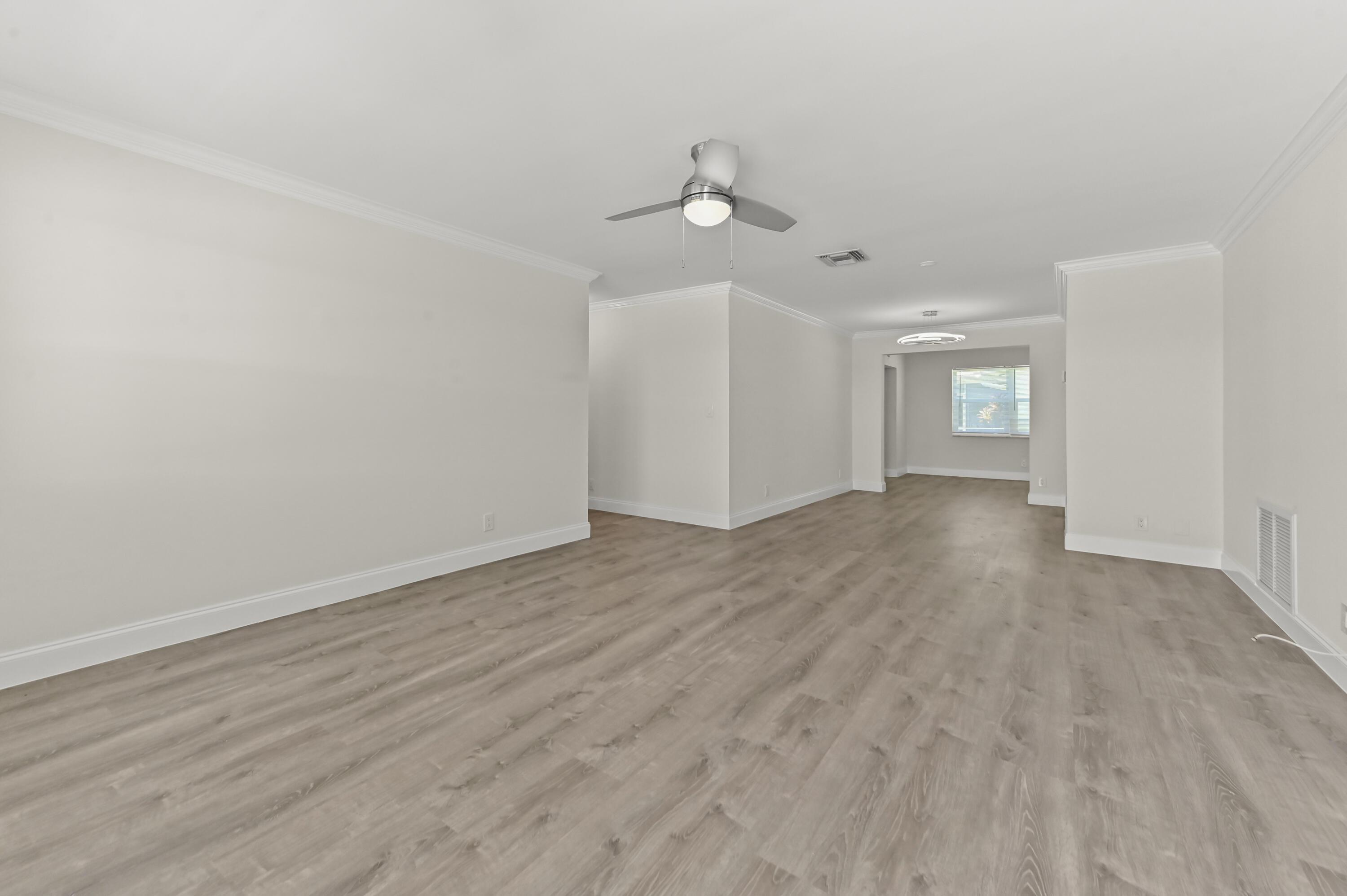 717 SW 16th Street, Boynton Beach, FL 33426, Boynton Beach - Photo 5
