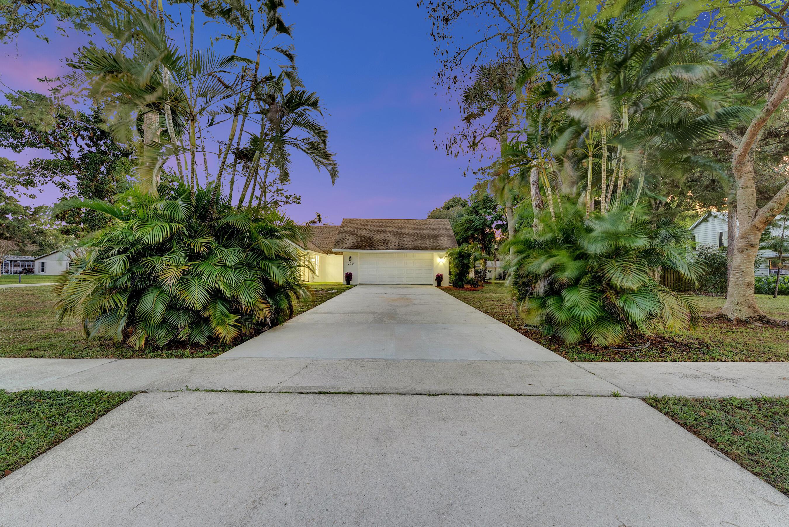 225 Sulky Way, Wellington, FL 33414, Wellington - Photo 3