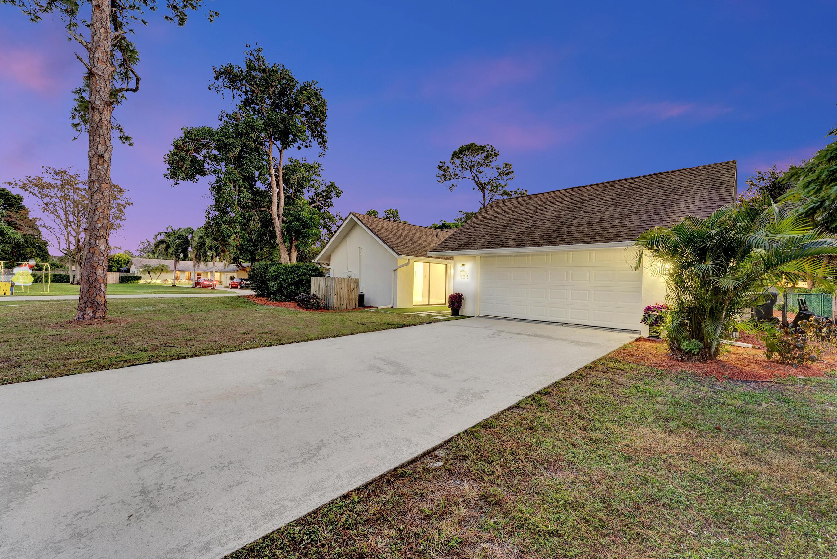 225 Sulky Way, Wellington, FL 33414, Wellington - Photo 4