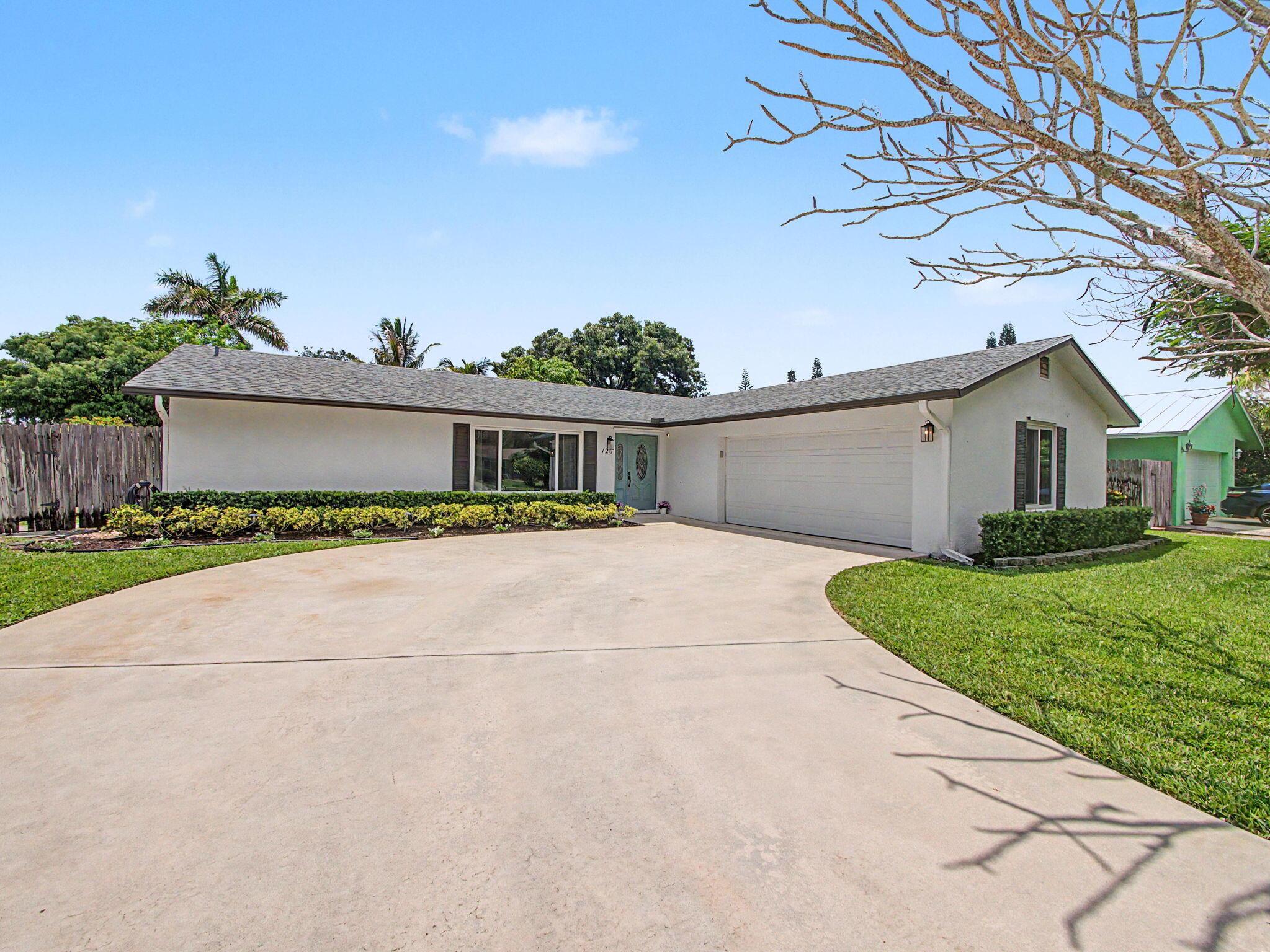 126 Chapel Lane, Tequesta, FL 33469, Tequesta