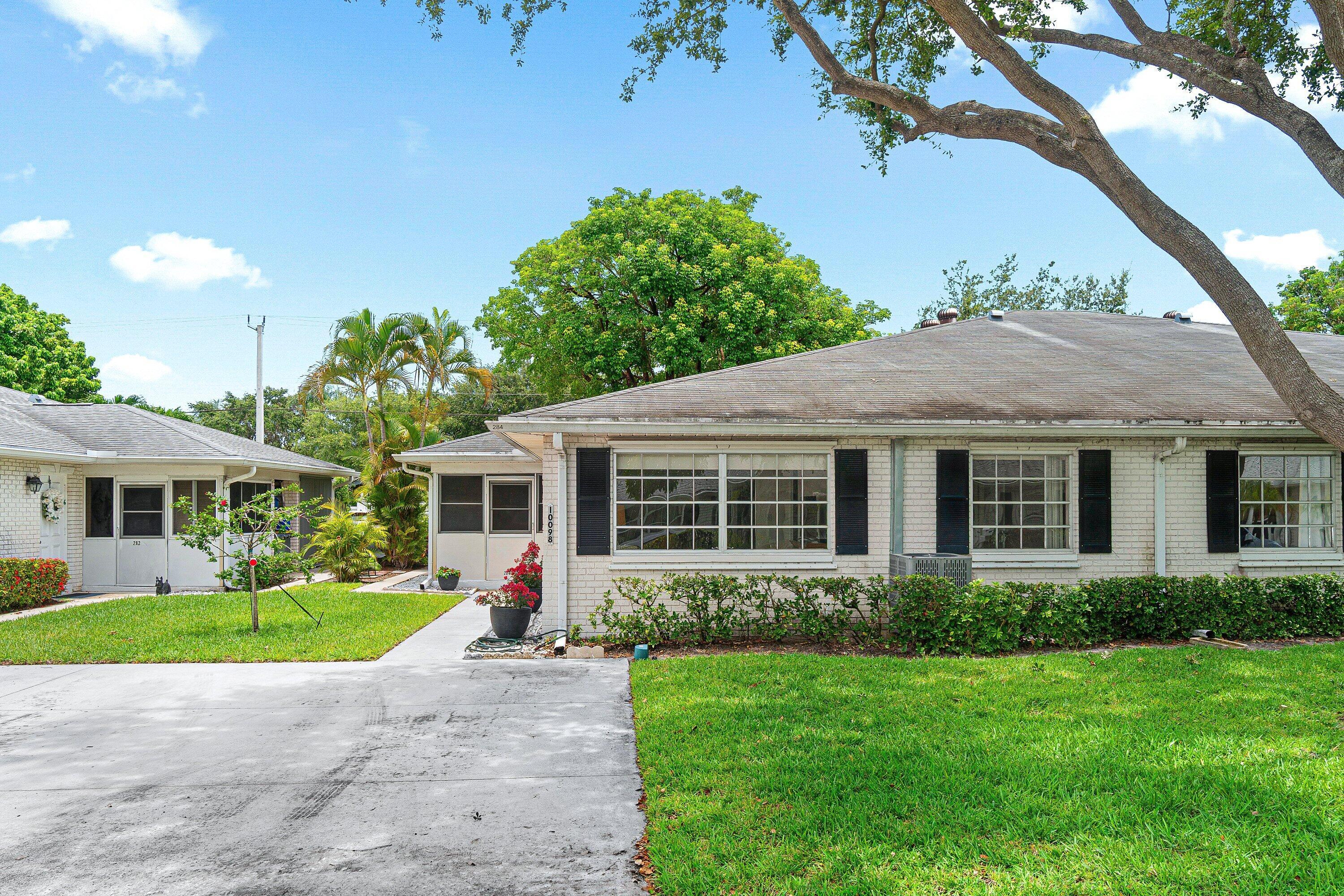 10098 S 40th Drive S, Boynton Beach, FL 33436, Boynton Beach - Photo 3