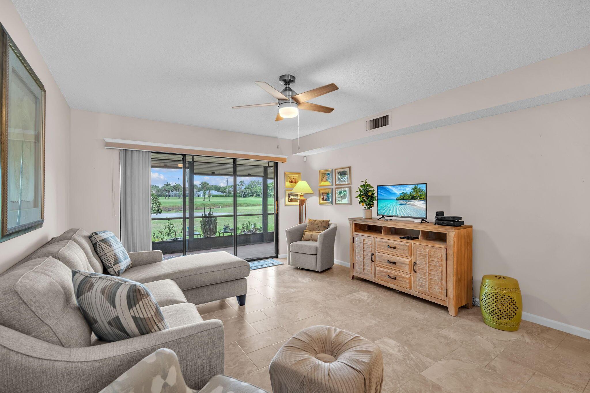 2061 Keystone Drive B, Jupiter, FL 33458, Jupiter - Photo 2