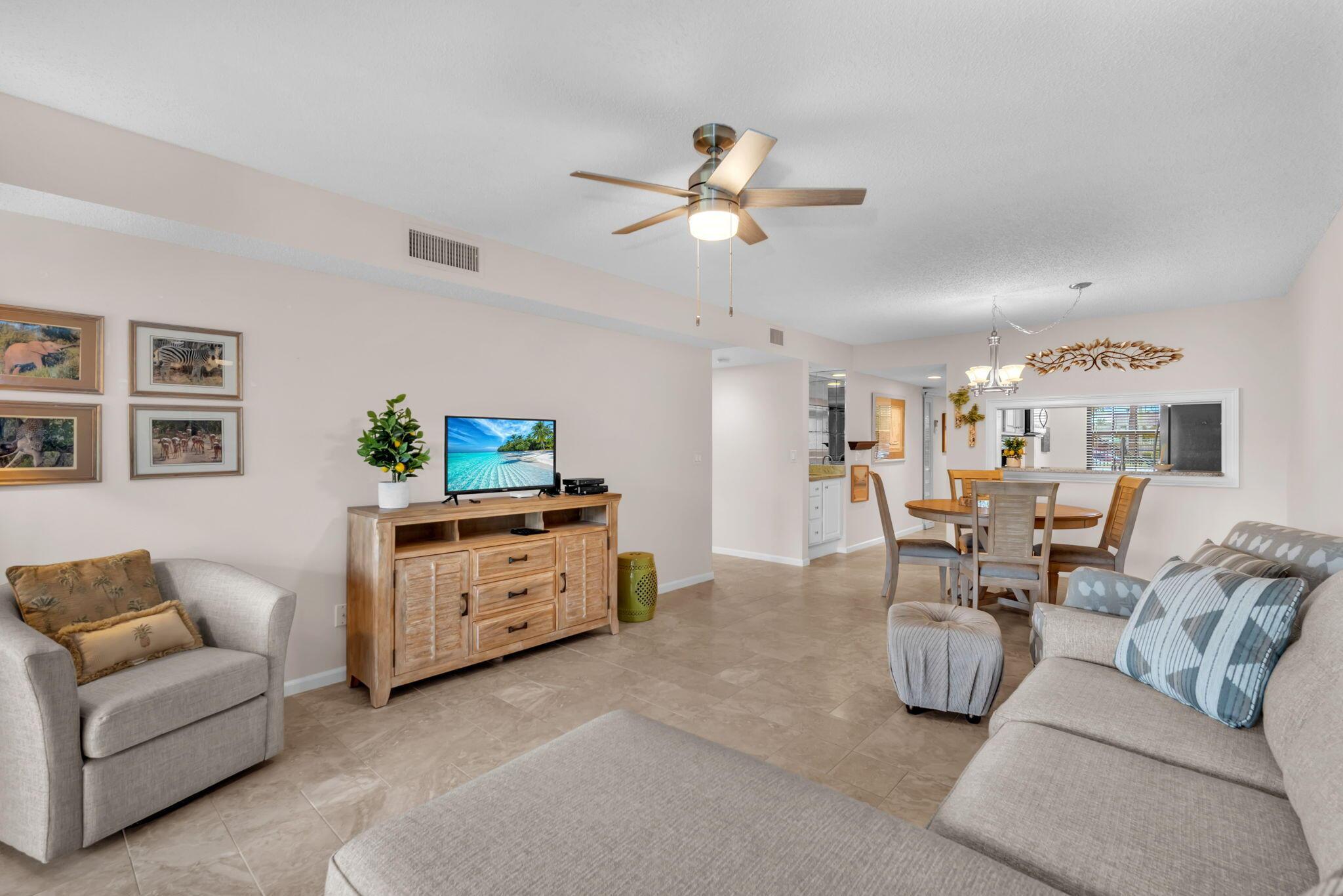 2061 Keystone Drive B, Jupiter, FL 33458, Jupiter - Photo 3