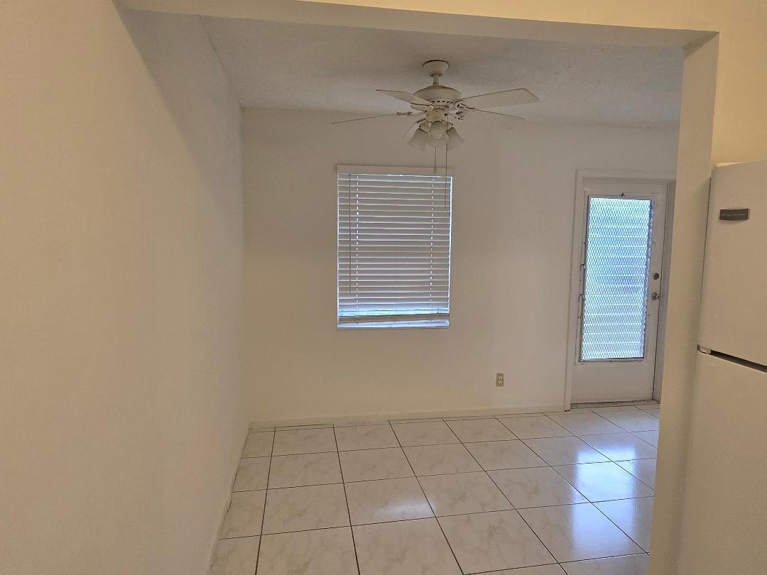 227 Kent N, West Palm Beach, FL 33417, West Palm Beach - Photo 4