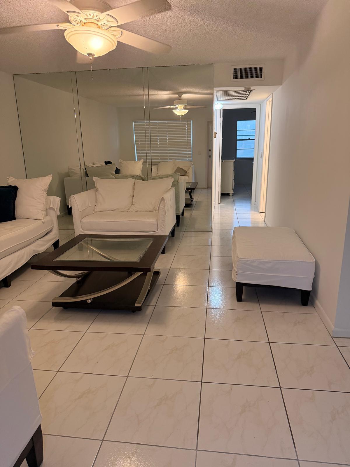 227 Kent N, West Palm Beach, FL 33417, West Palm Beach - Photo 5