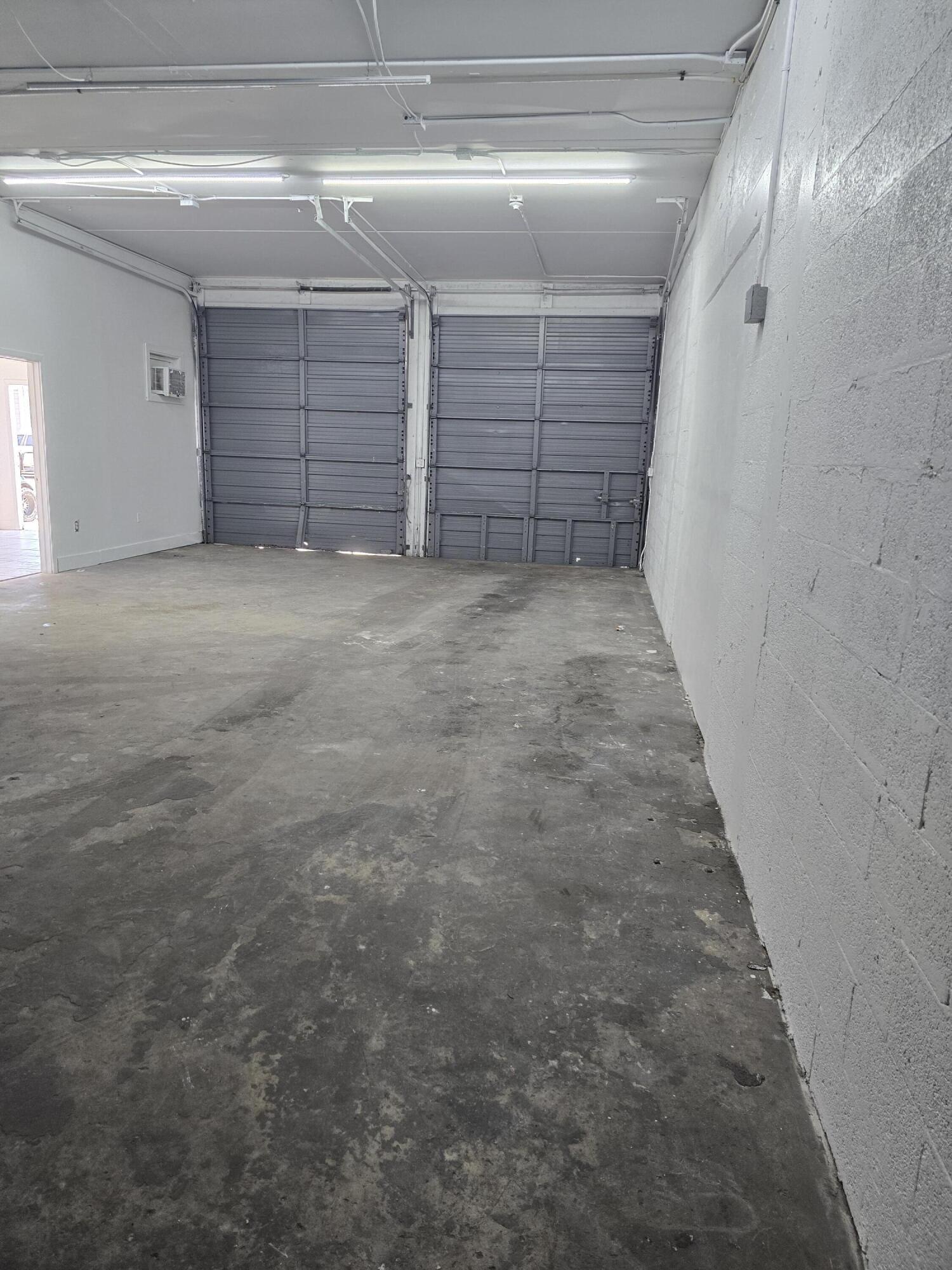 1650 Latham Road 33, West Palm Beach, FL 33409, West Palm Beach - Photo 3