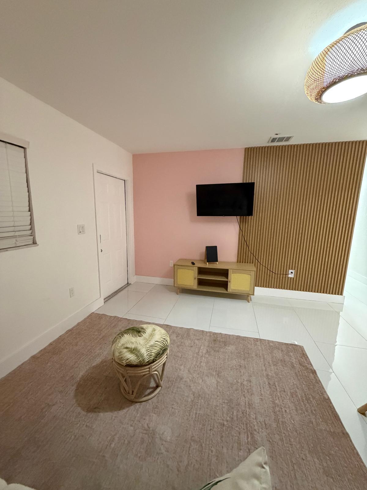 1700 NE 146th Street, North Miami, FL 33181, North Miami - Photo 2