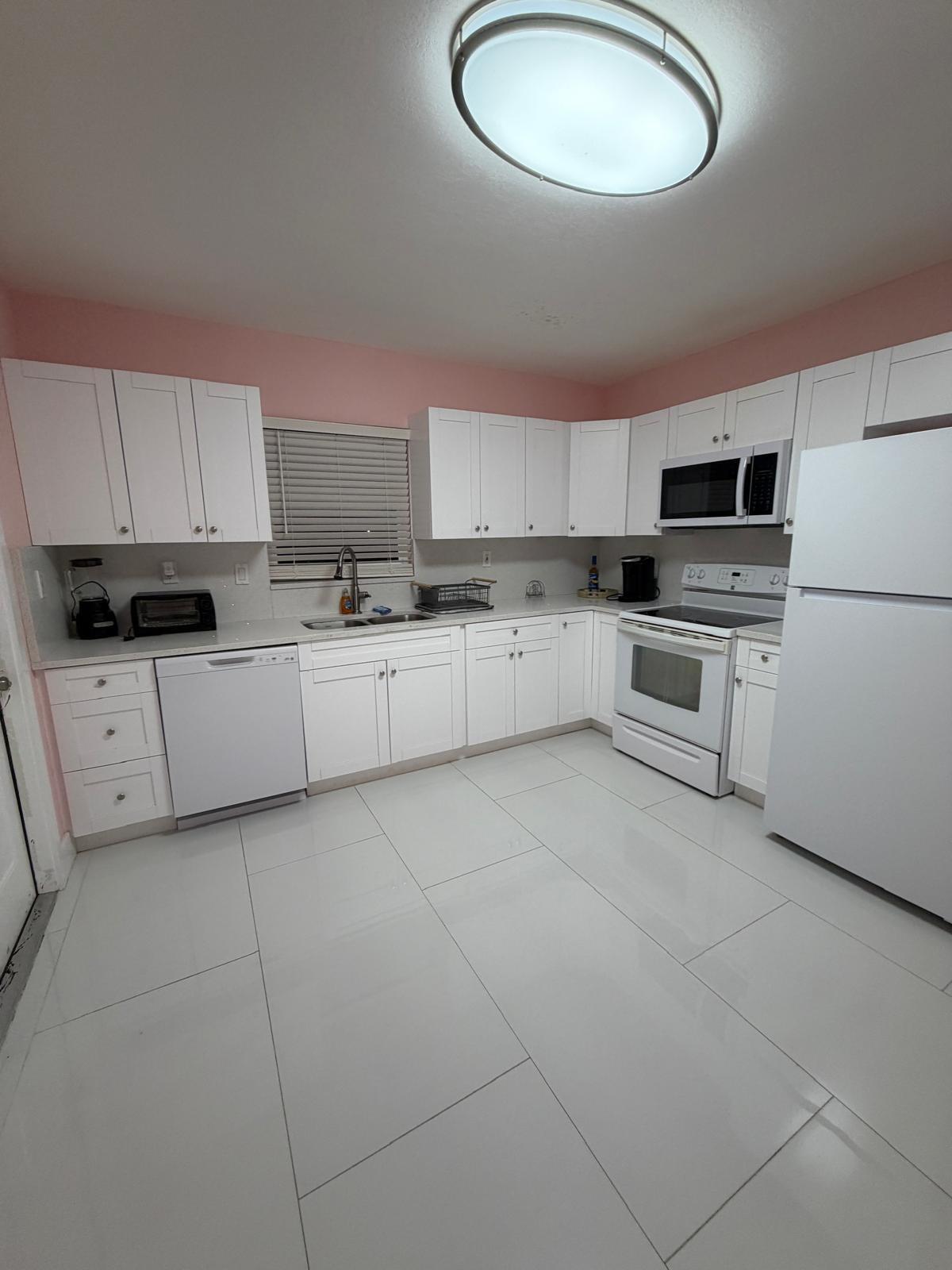 1700 NE 146th Street, North Miami, FL 33181, North Miami - Photo 5