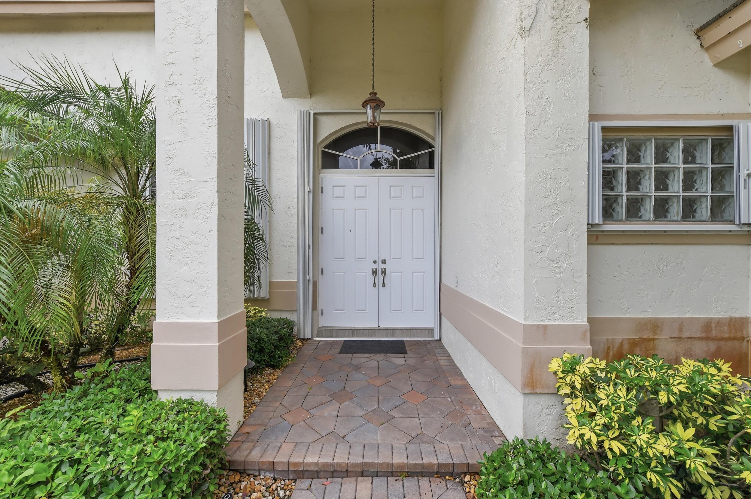 2644 Miller Court, Weston, FL 33332, Weston - Photo 5