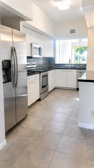 8304 NW 24th Street 8304, Coral Springs, FL 33065, Coral Springs - Photo 3