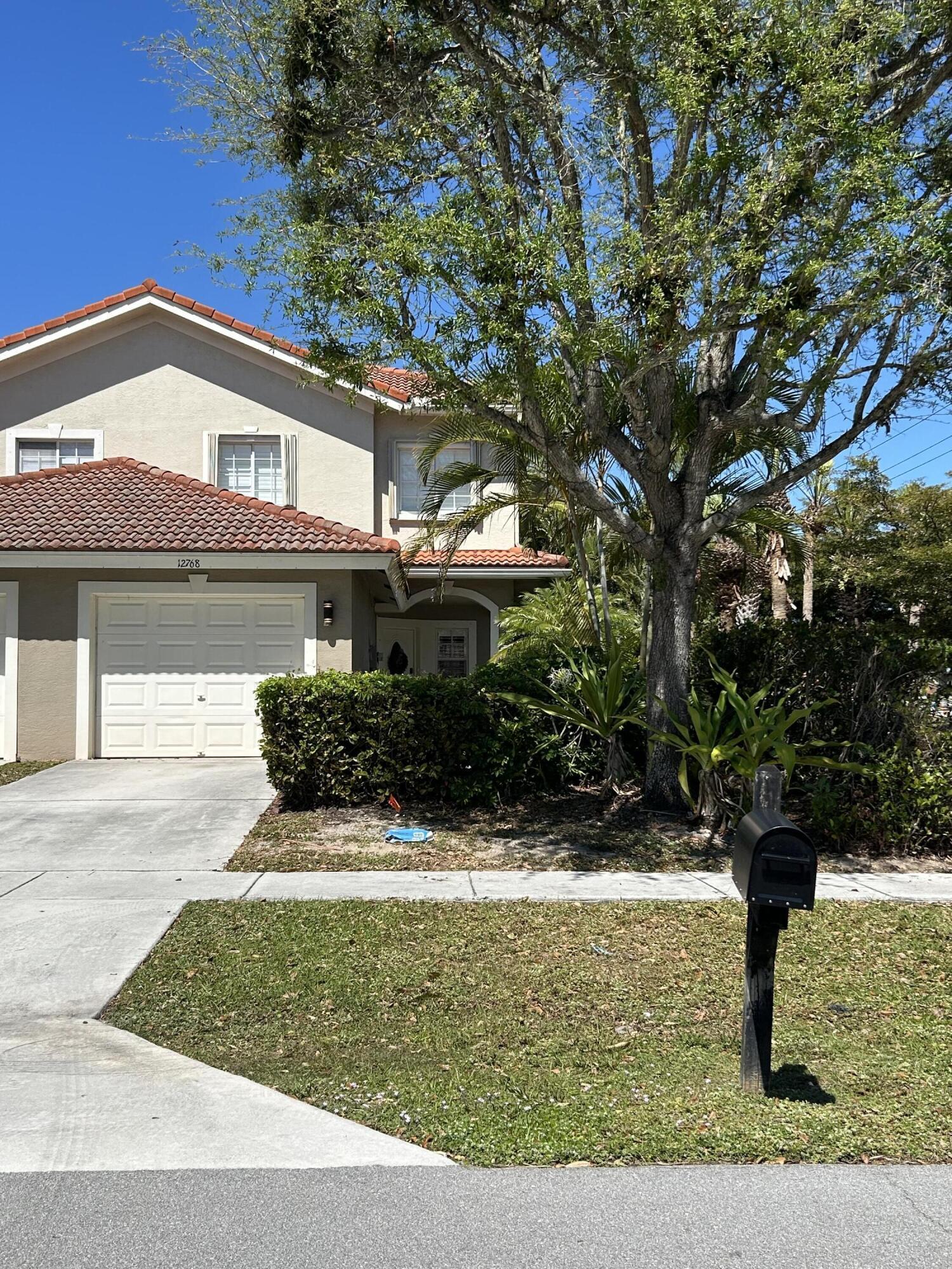 12768 Westhampton Circle, Wellington, FL 33414, Wellington - Photo 2