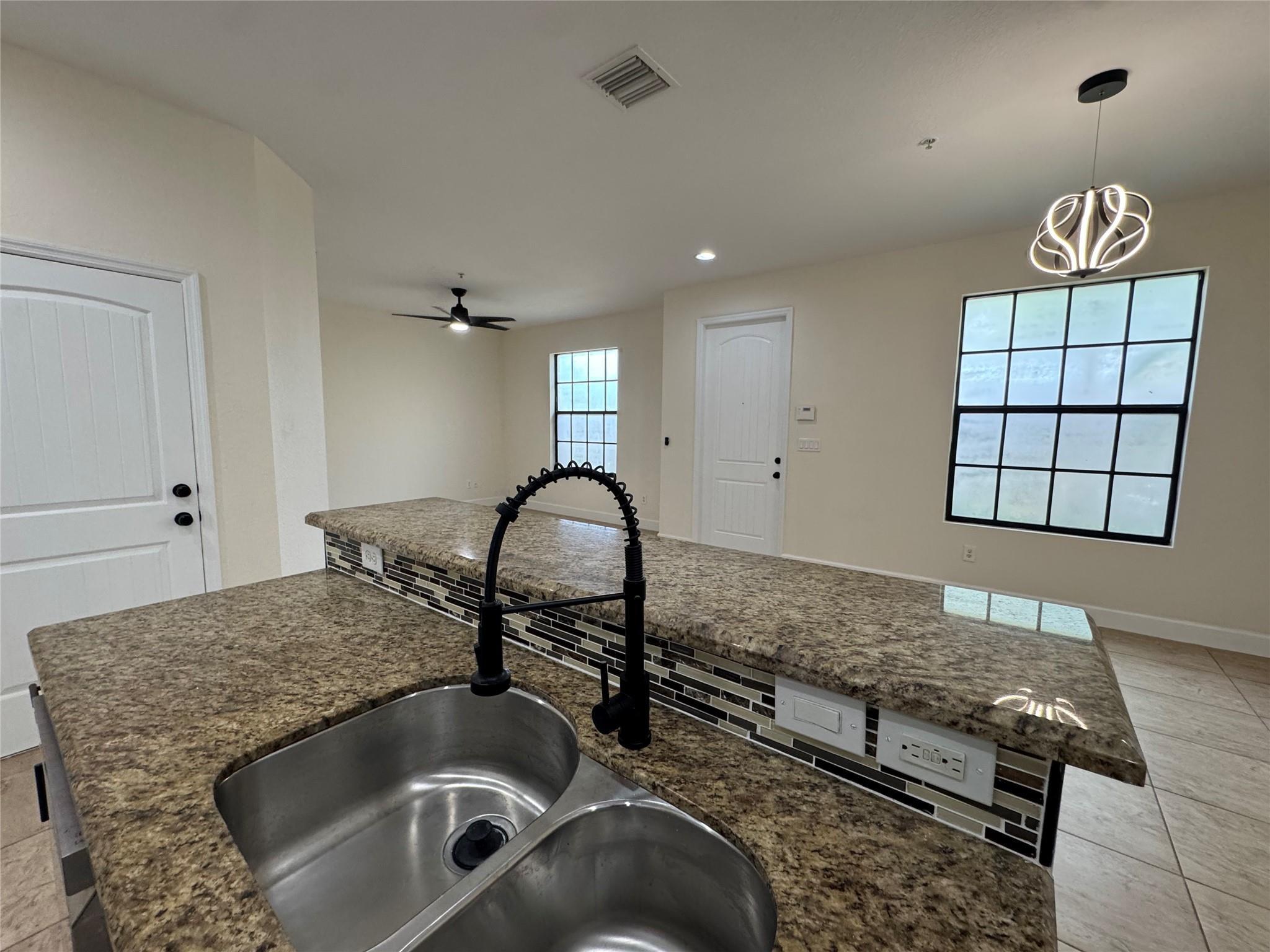 749 SW 3rd Avenue, Pompano Beach, FL 33060, Pompano Beach - Photo 3