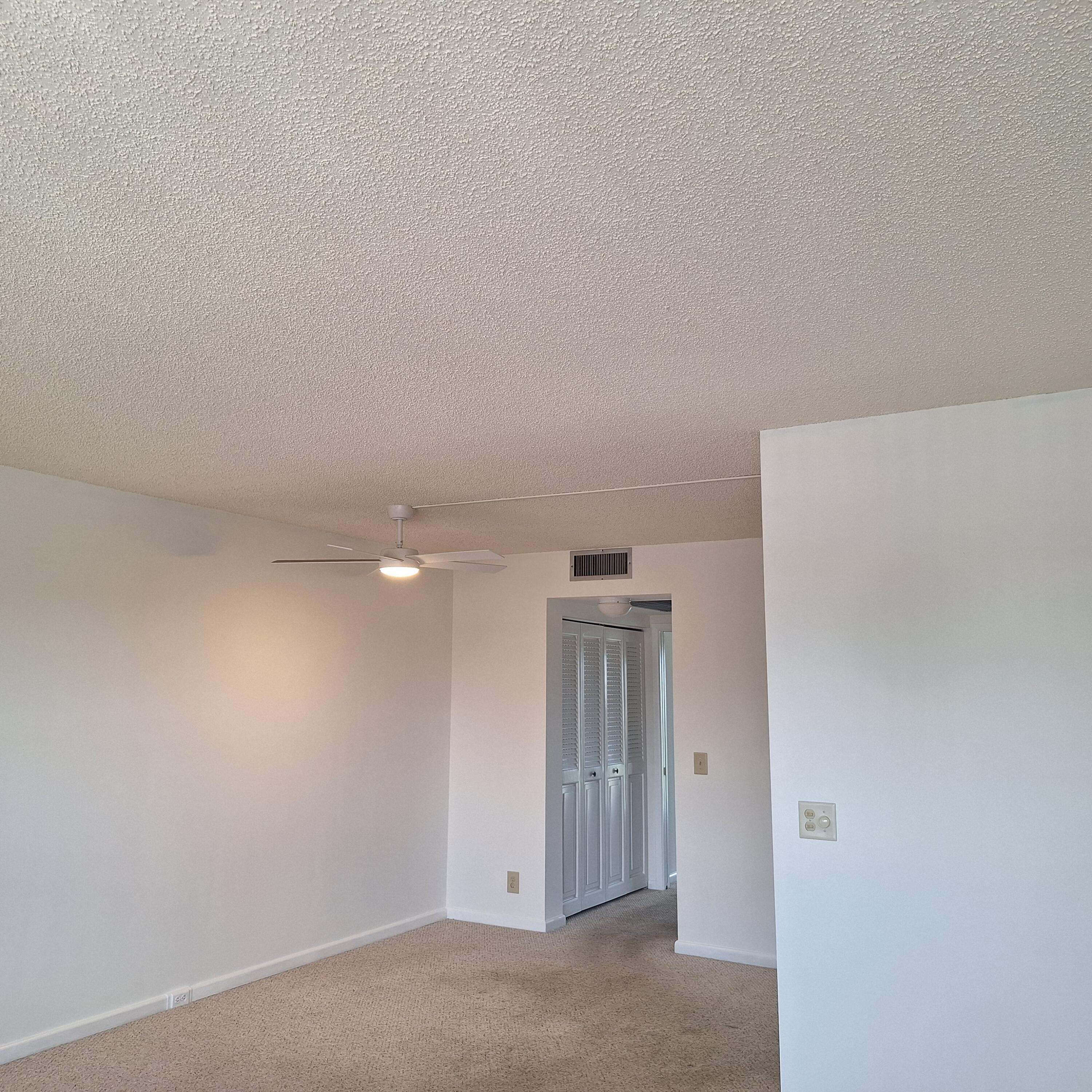 4007 Cornwall A 4007, Boca Raton, FL 33434, Boca Raton - Photo 5