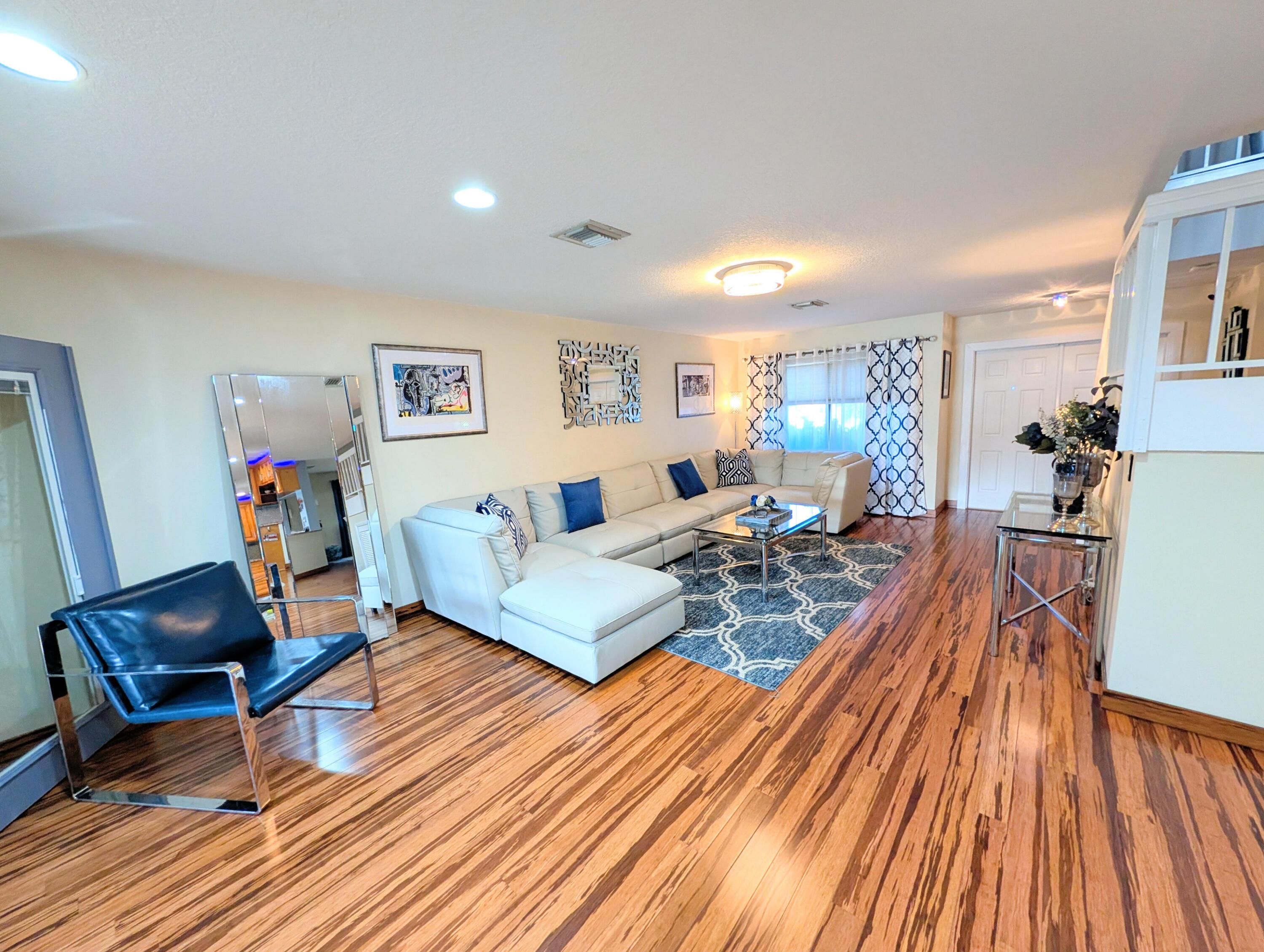 5843 Northpointe Lane, Boynton Beach, FL 33437, Boynton Beach - Photo 3