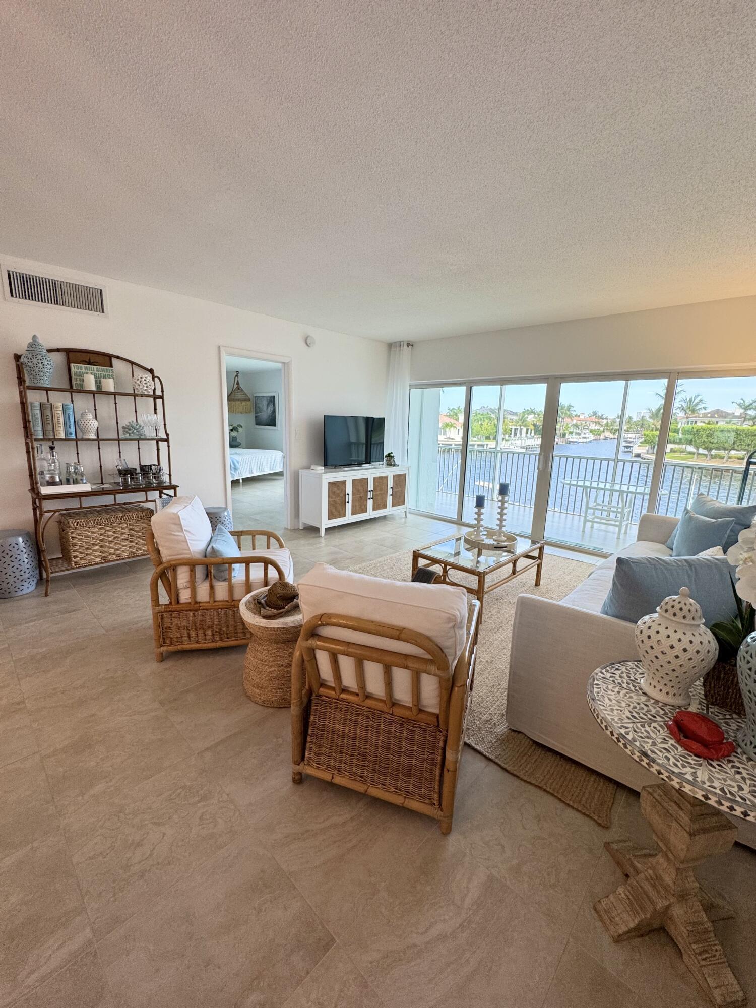 390 N Federal Highway 203, Deerfield Beach, FL 33441, Deerfield Beach