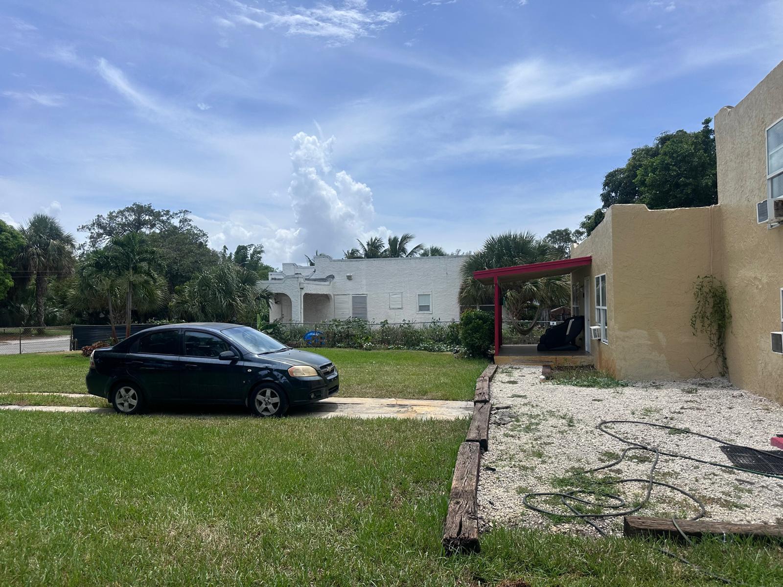 637 46th Street, West Palm Beach, FL 33407, West Palm Beach - Photo 3