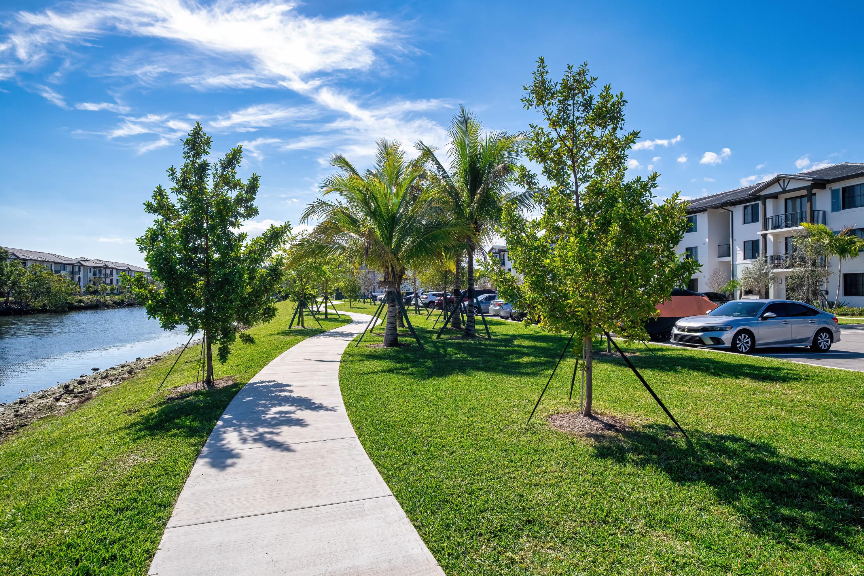 2000 Stirling Road 7-104, Hollywood, FL 33020, Hollywood - Photo 5