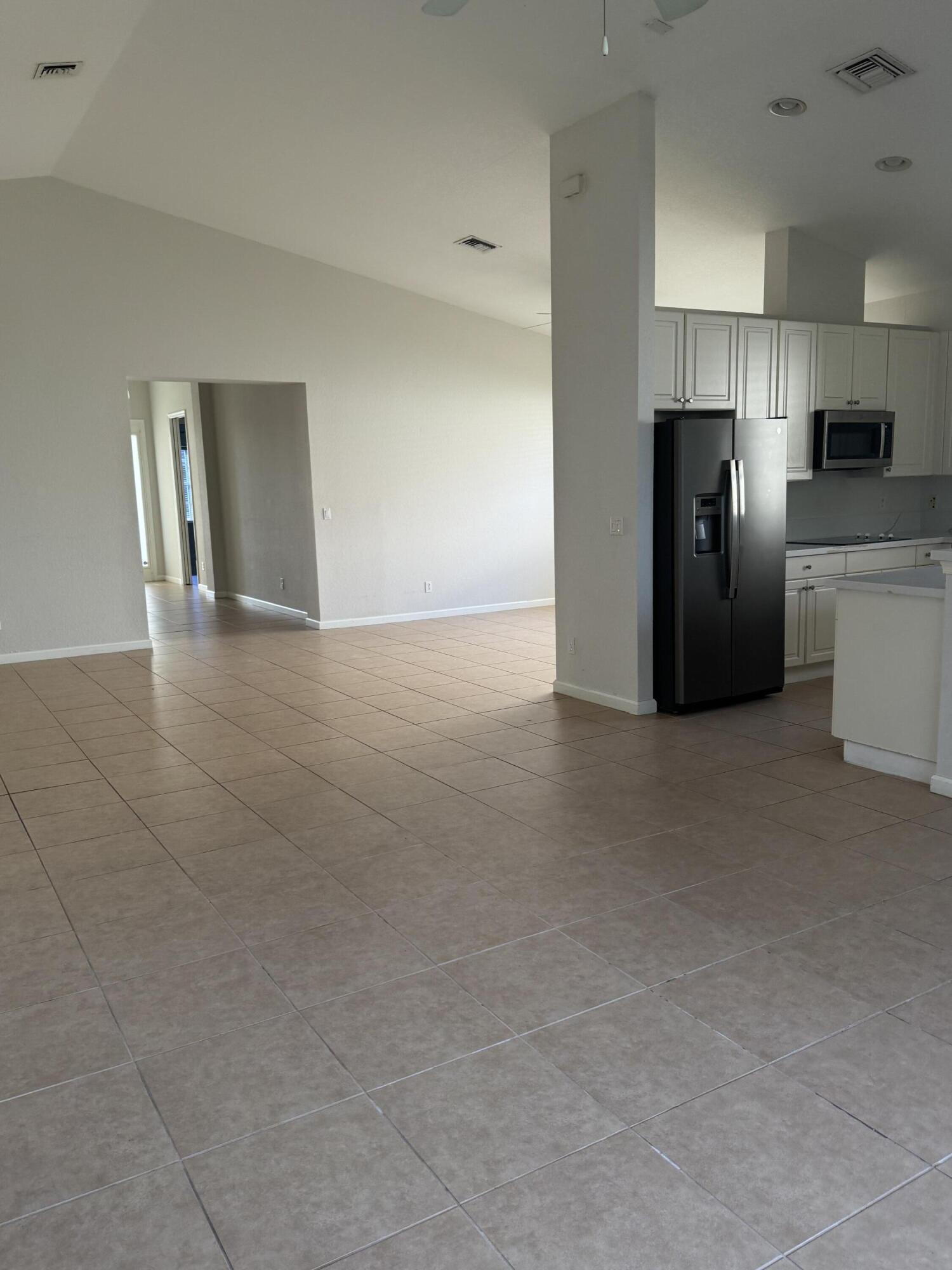 2264 Newport Isles Boulevard, Port St. Lucie, FL 34953, Port St. Lucie - Photo 5