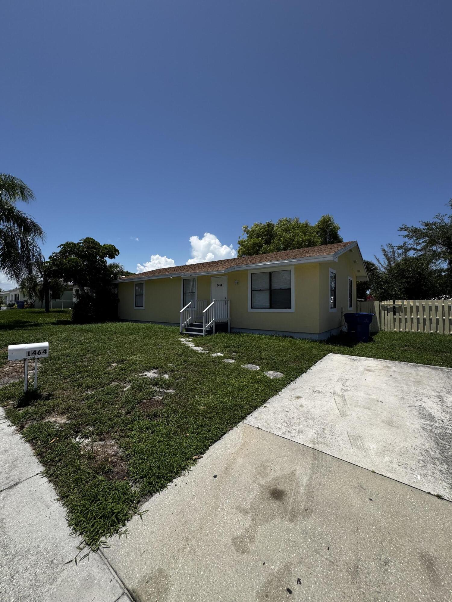 1464 W 32nd Street, Riviera Beach, FL 33404, Riviera Beach