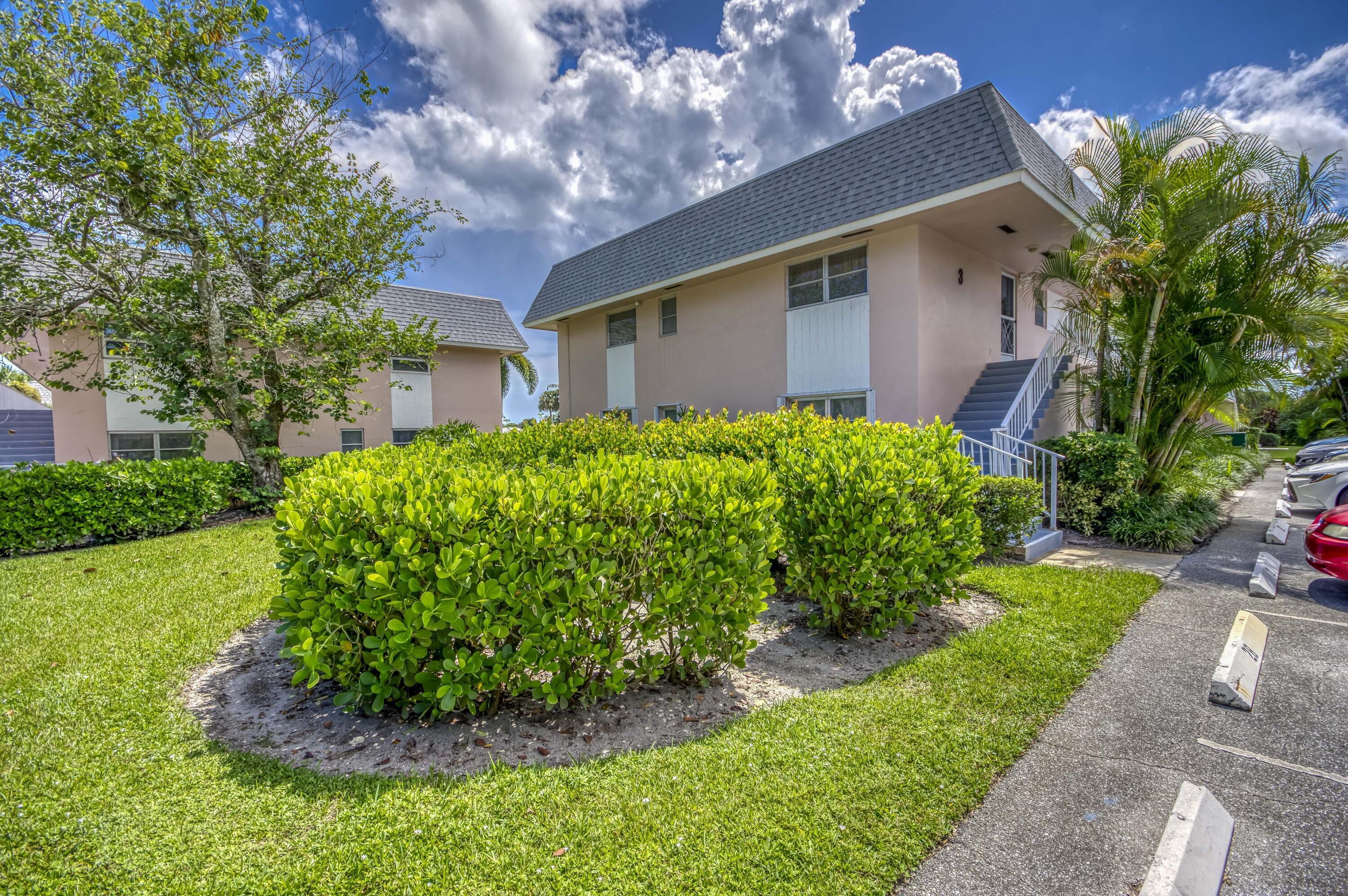 18081 SE Country Club Drive 26, Jupiter, FL 33469, Jupiter - Photo 2