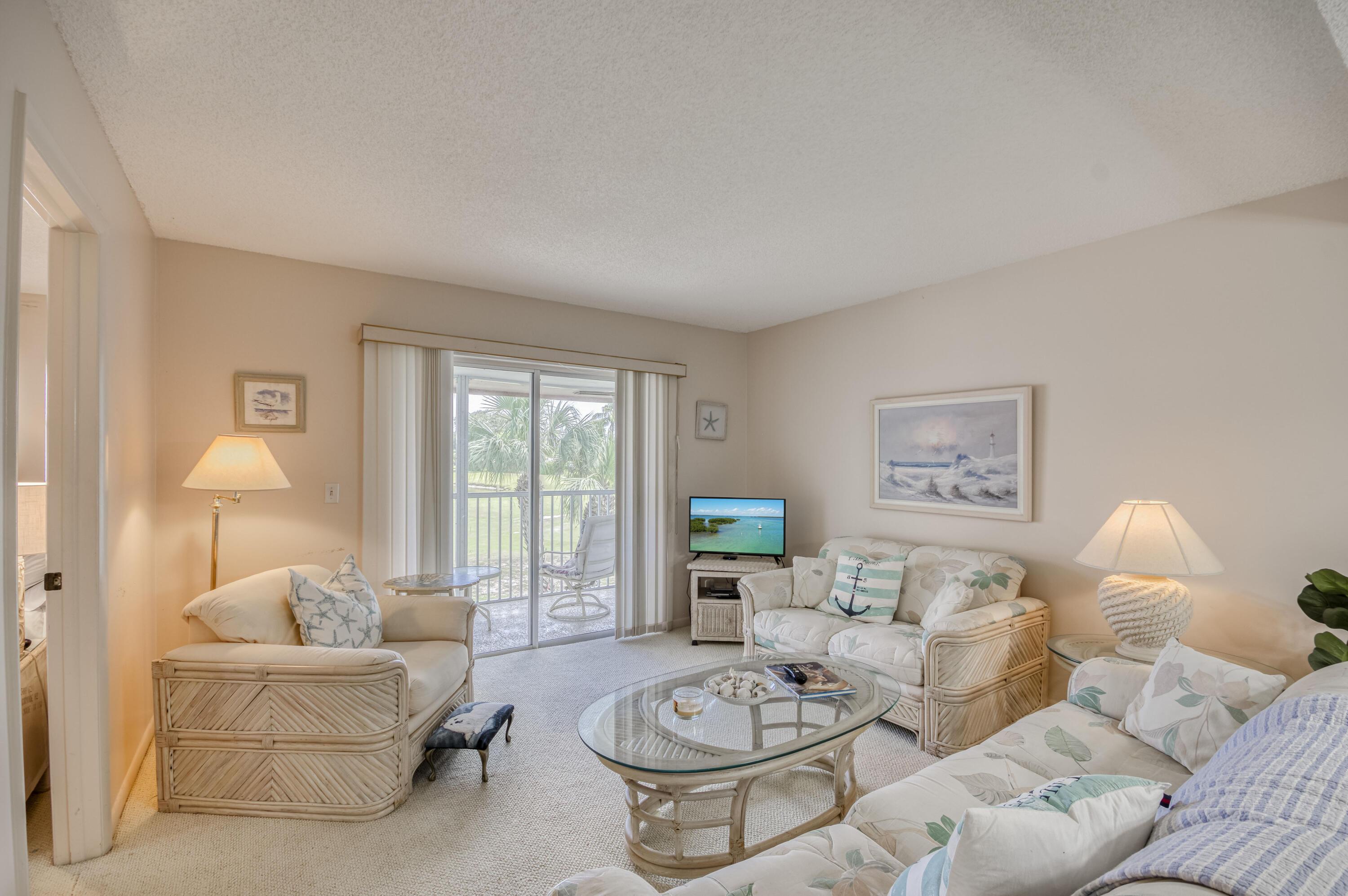 18081 SE Country Club Drive 26, Jupiter, FL 33469, Jupiter - Photo 4