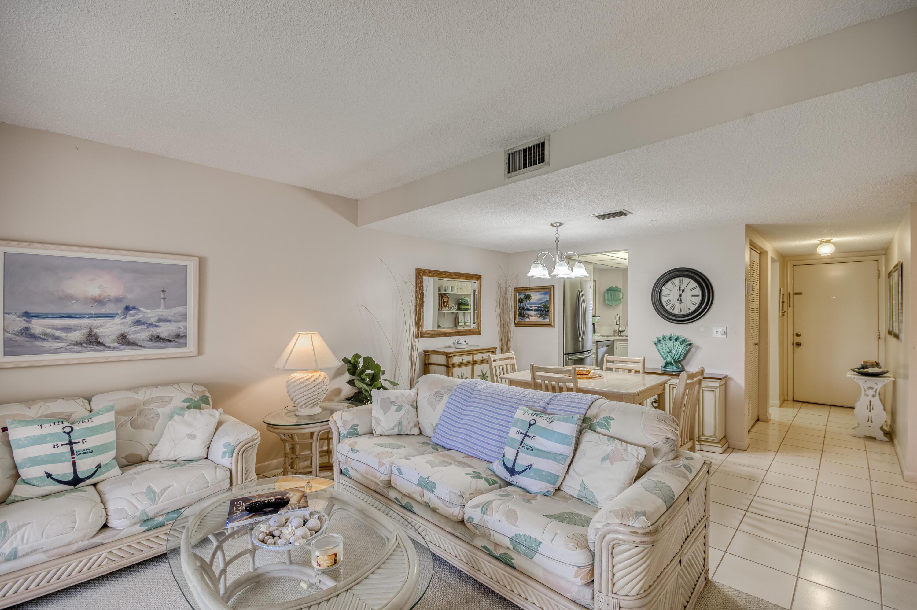 18081 SE Country Club Drive 26, Jupiter, FL 33469, Jupiter - Photo 5