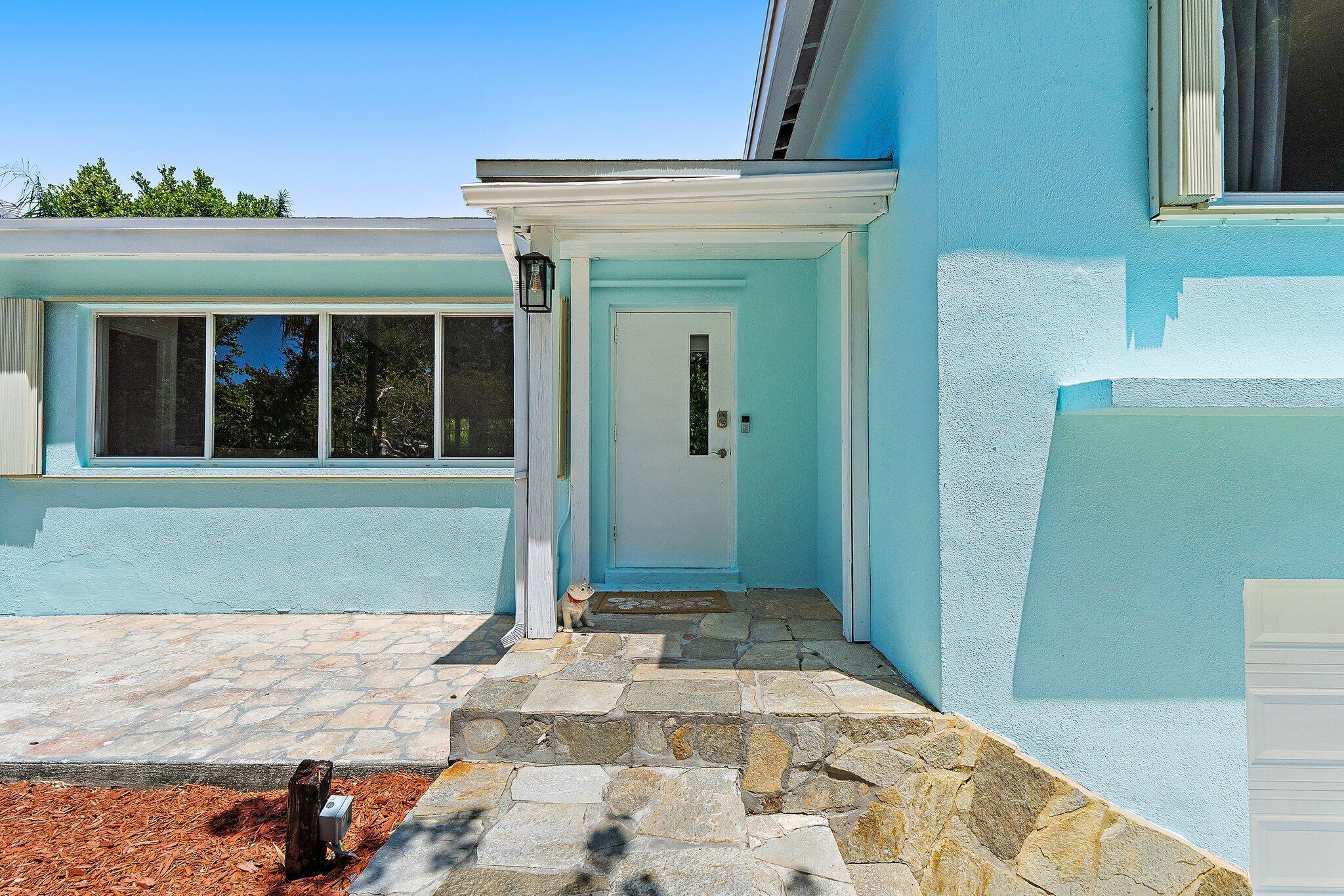 1429 Crest Drive, Lake Worth, FL 33461, Lake Worth - Photo 2