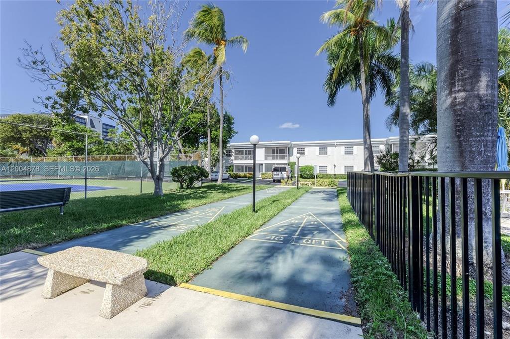 6207 Bay Club Drive 1, Fort Lauderdale, FL 33308, Fort Lauderdale - Photo 3