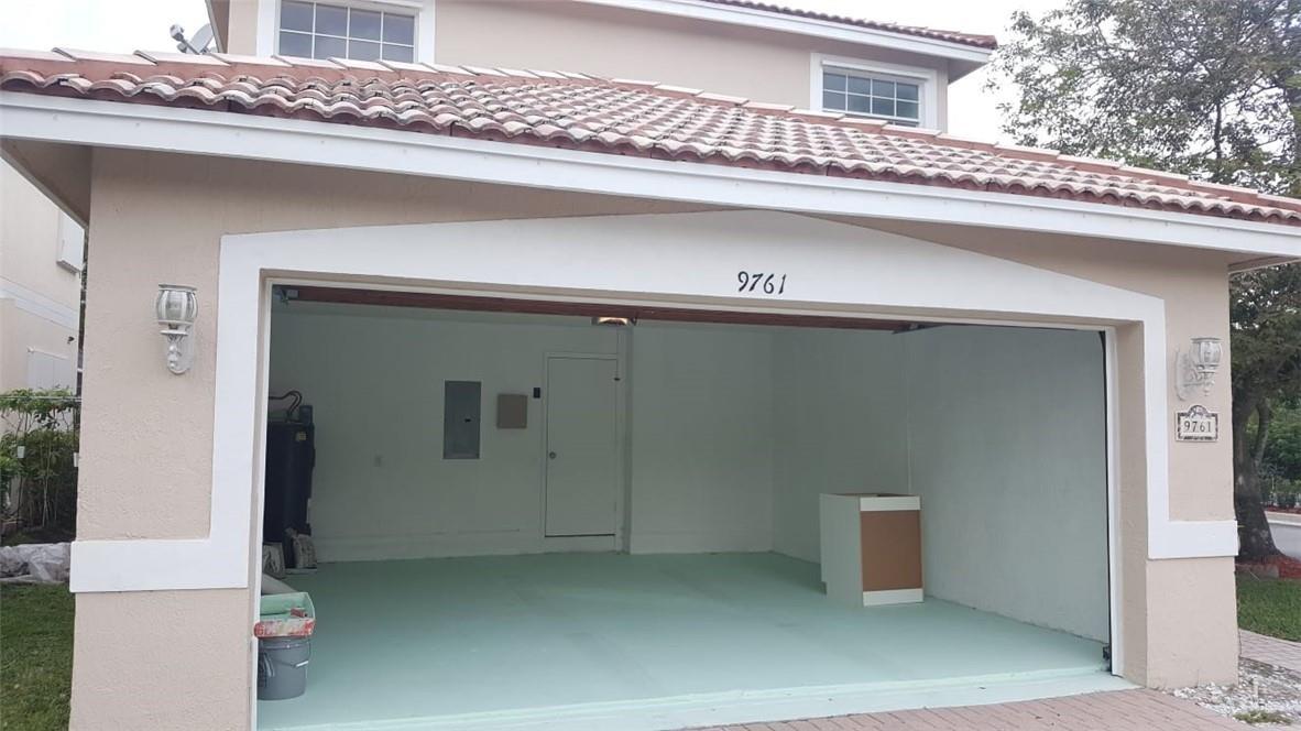 9761 NW 2nd Street, Coral Springs, FL 33071, Coral Springs
