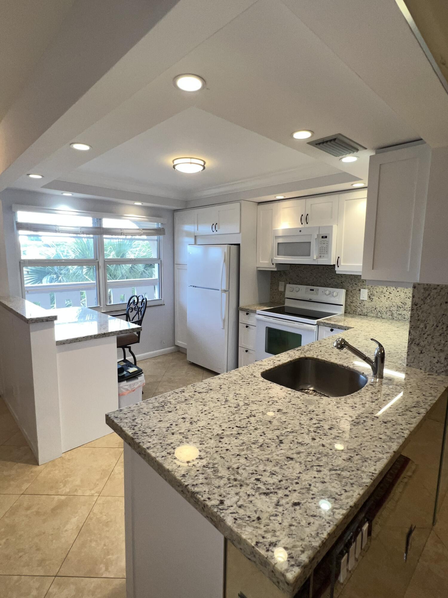 2202 Lucaya Bend C4, Coconut Creek, FL 33066, Coconut Creek
