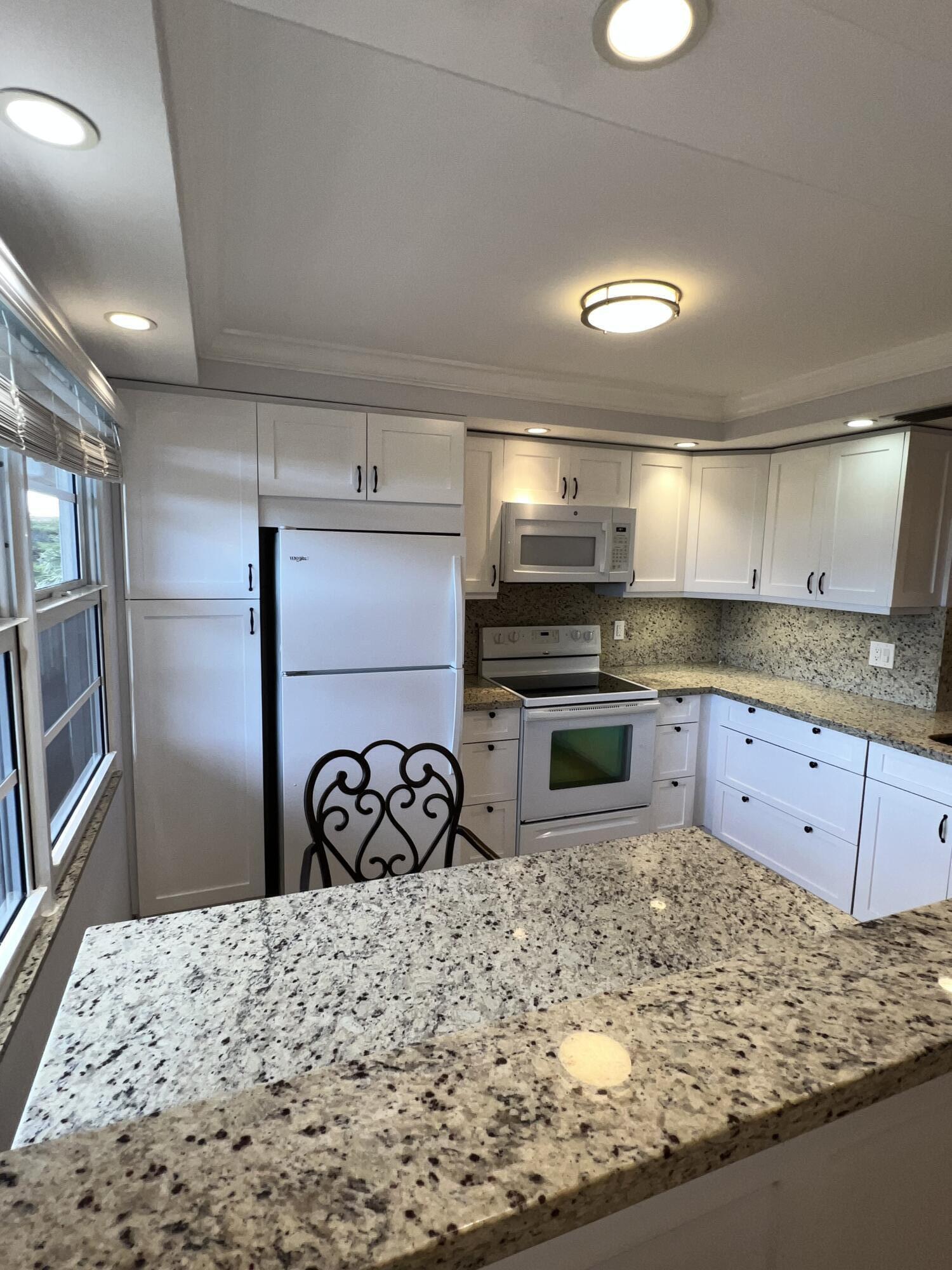 2202 Lucaya Bend C4, Coconut Creek, FL 33066, Coconut Creek - Photo 3