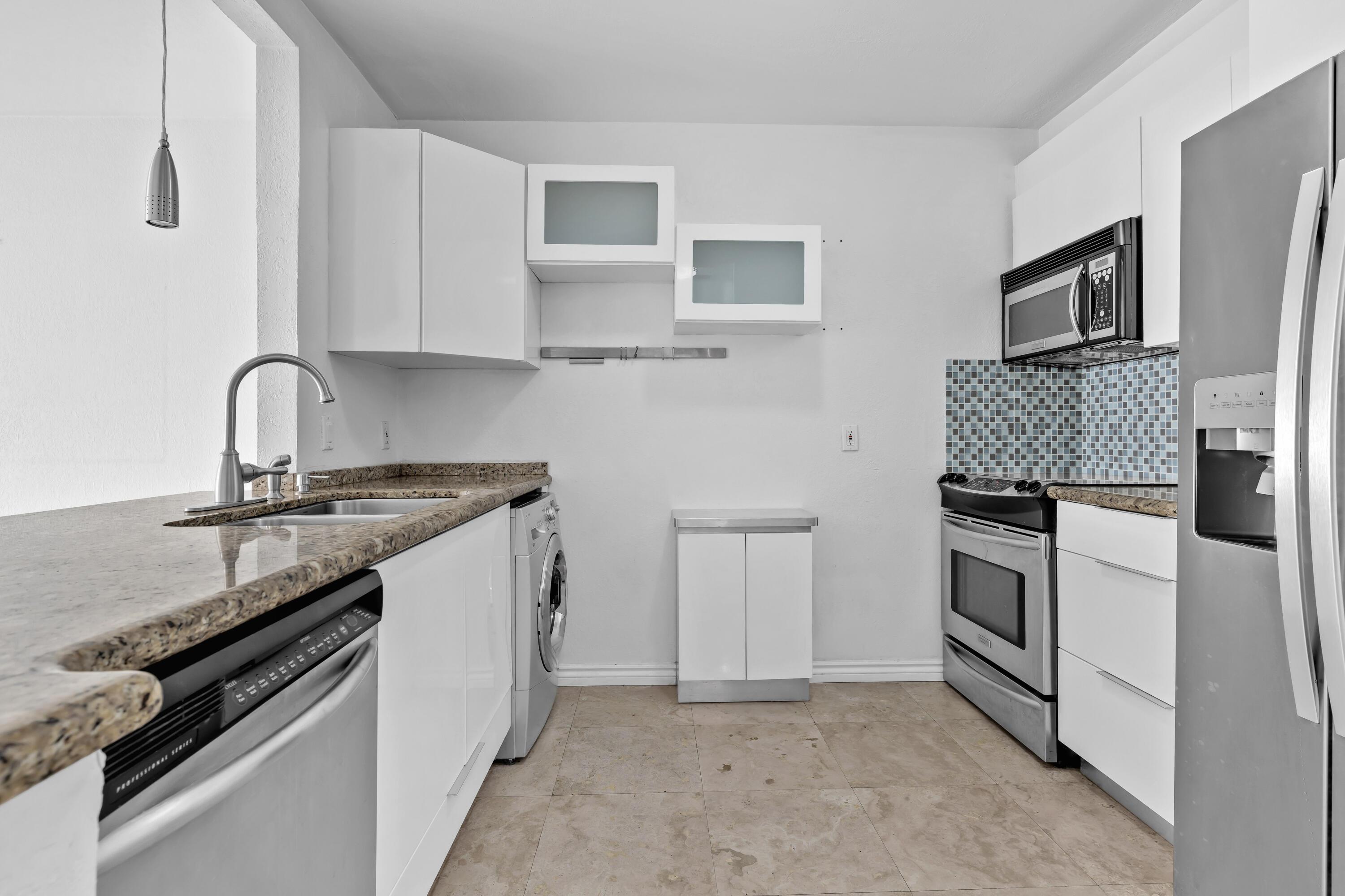 677 NE 24th Street 504, Miami, FL 33137, Miami - Photo 4